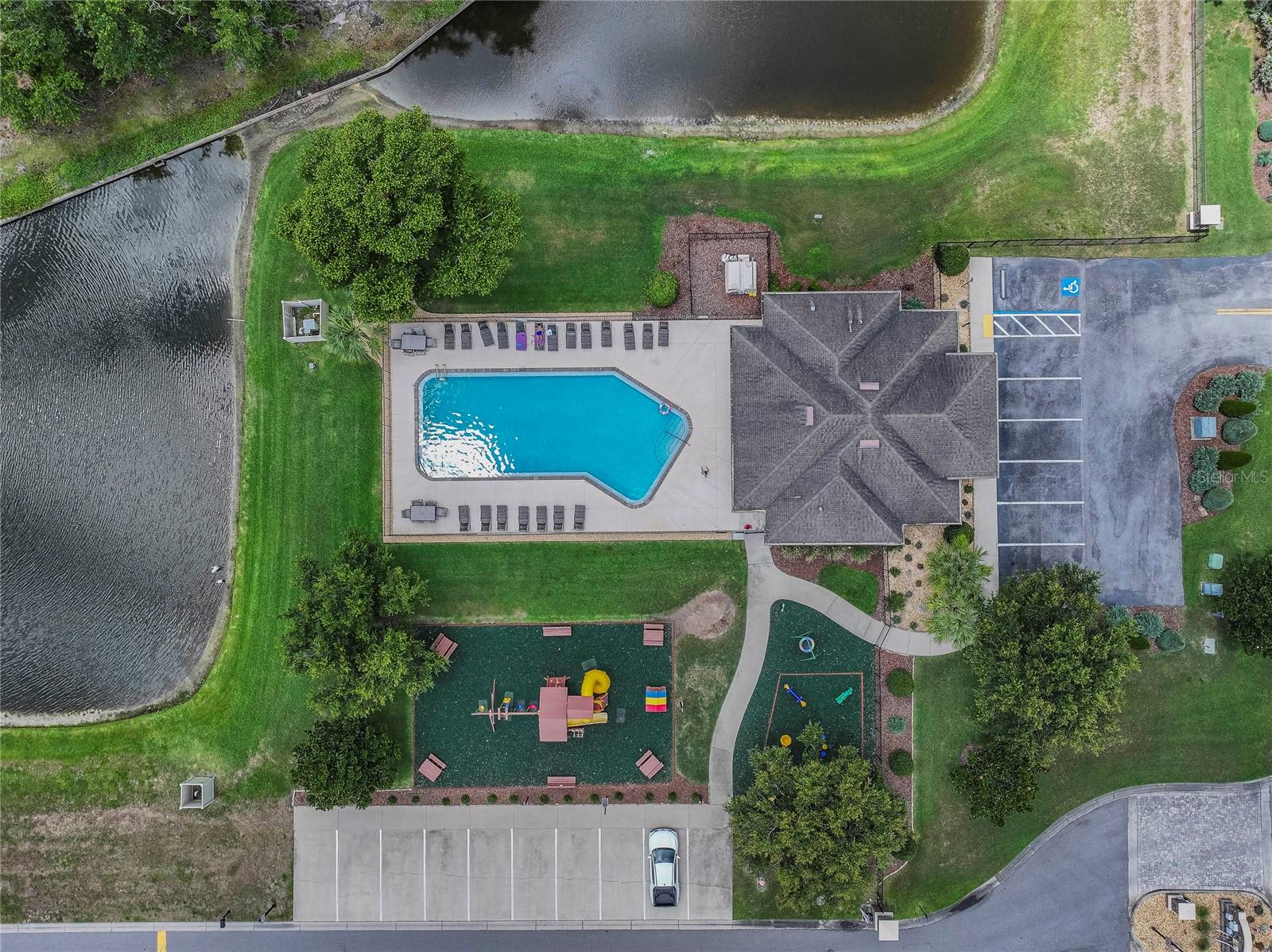 HALLAM PRESERVE EAST - Residential