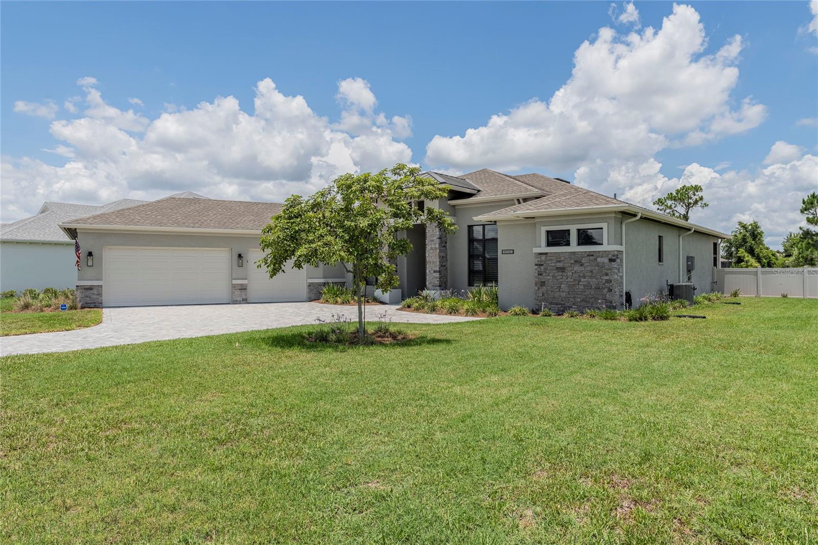 HALLAM PRESERVE EAST - Residential