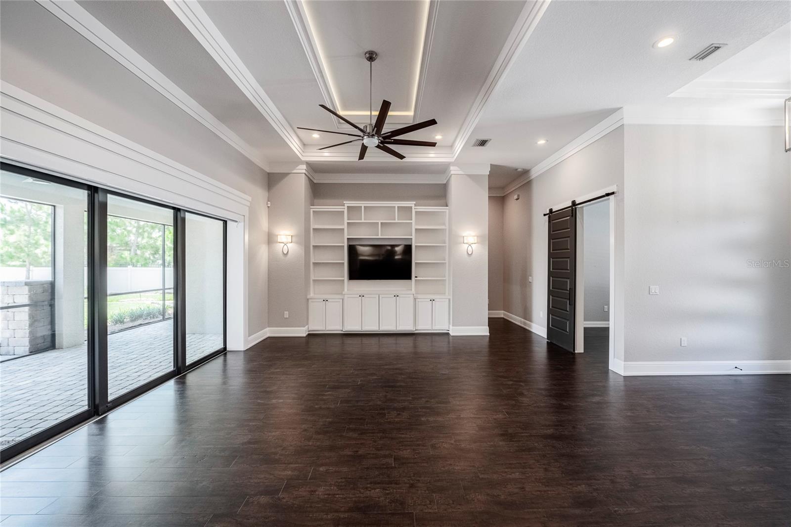 HALLAM PRESERVE EAST - Residential