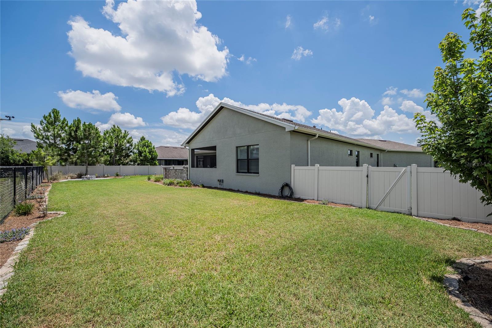 HALLAM PRESERVE EAST - Residential