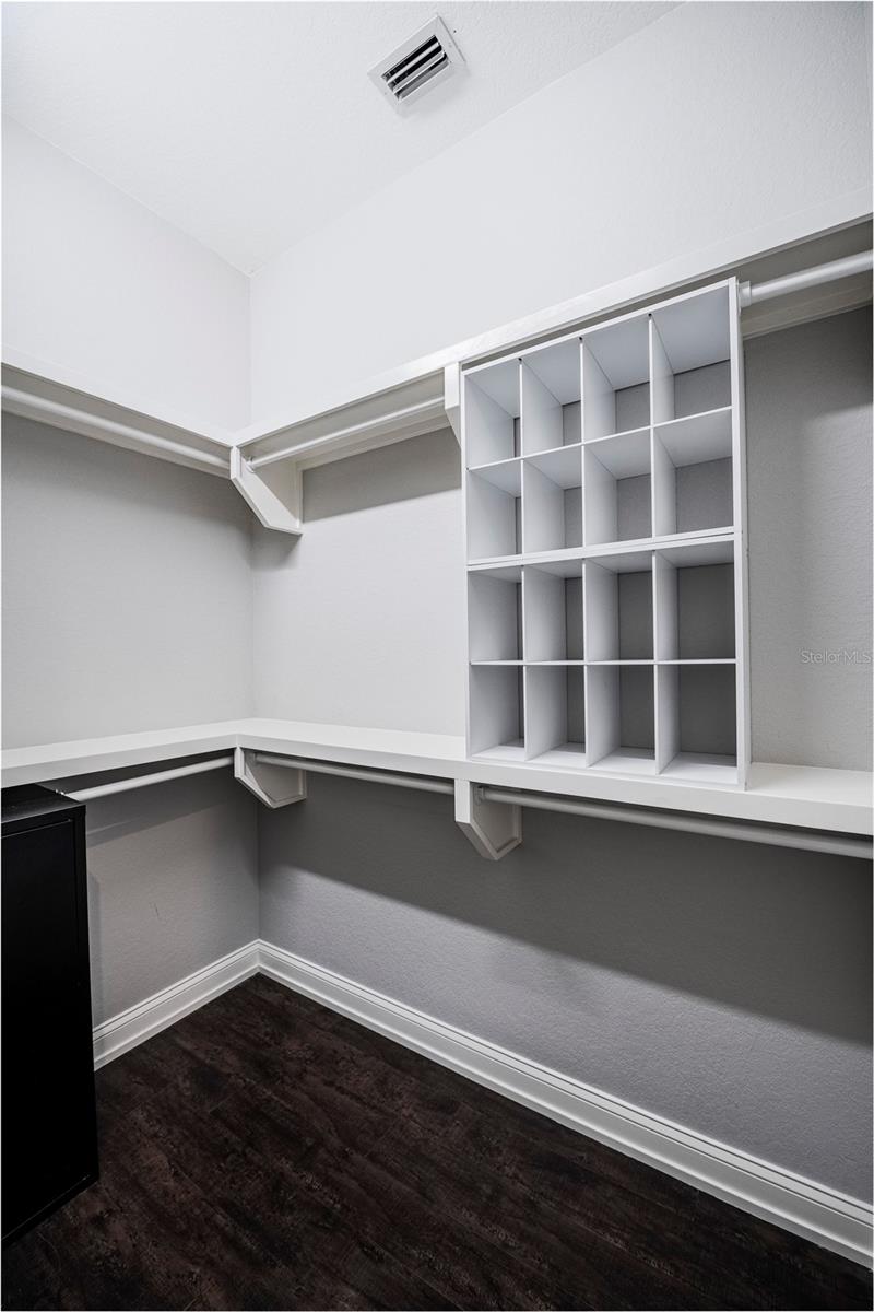 HALLAM PRESERVE EAST - Residential