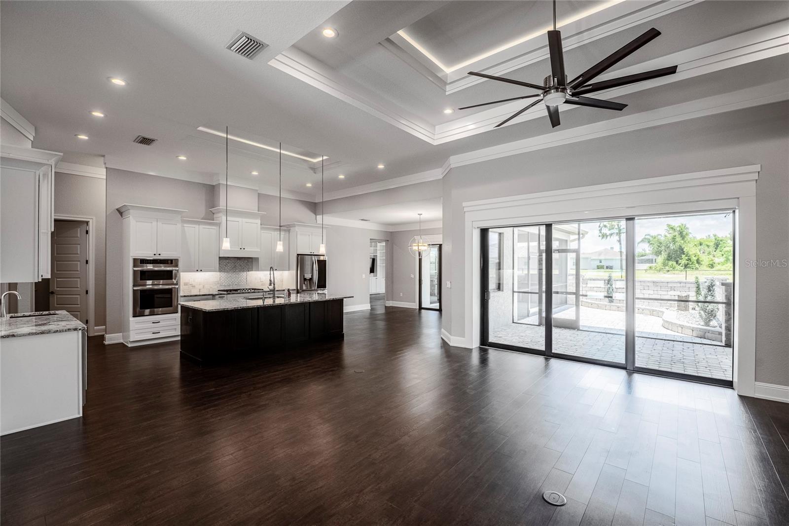 HALLAM PRESERVE EAST - Residential