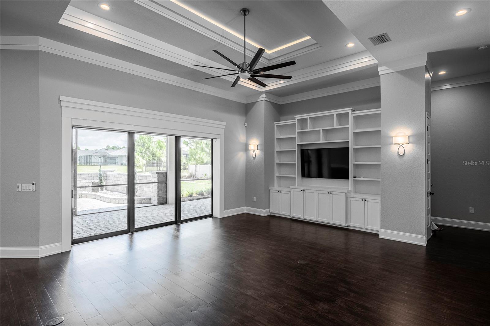 HALLAM PRESERVE EAST - Residential