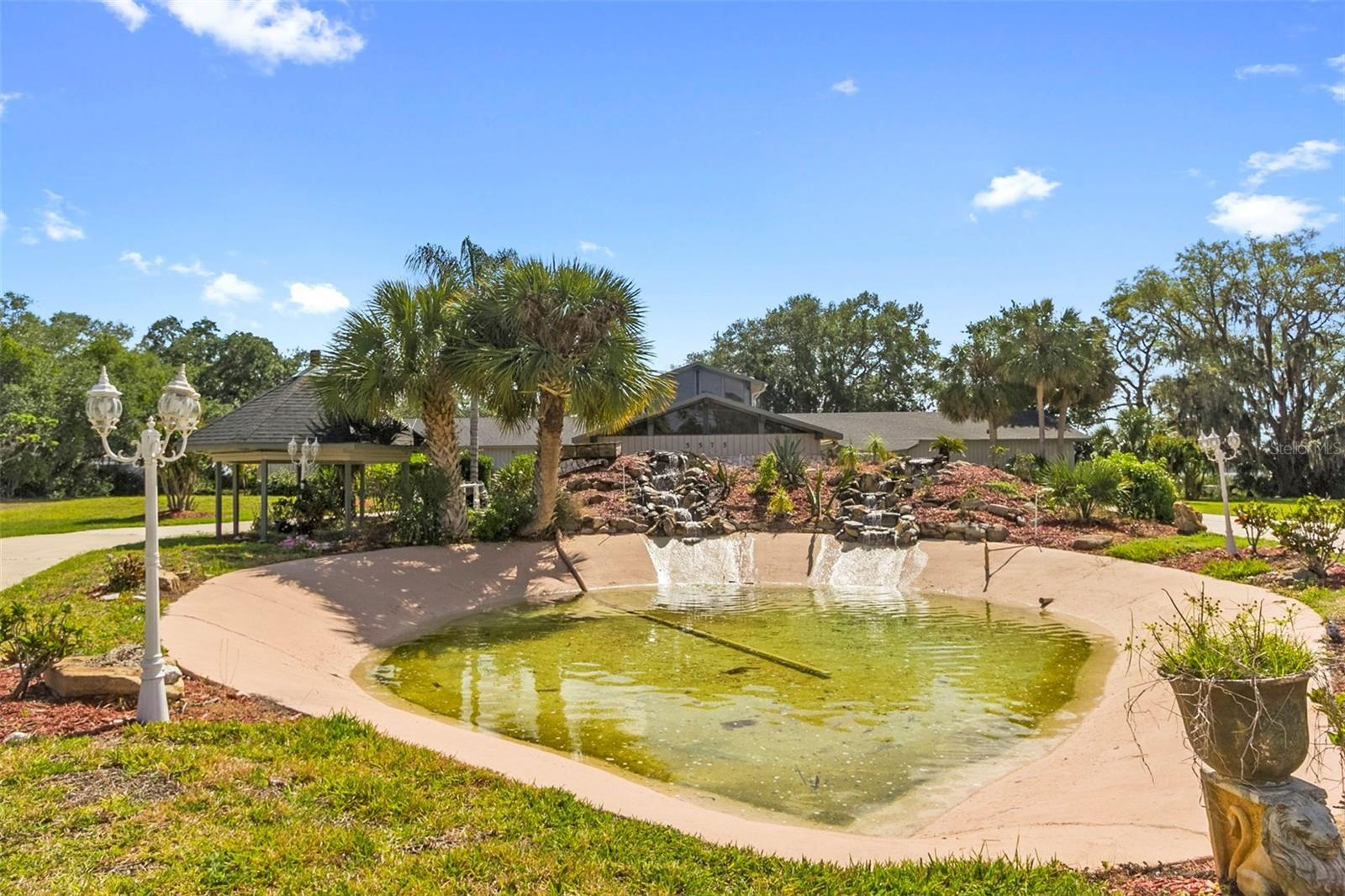 SEMINOLE LAND AND INV CO - Residential