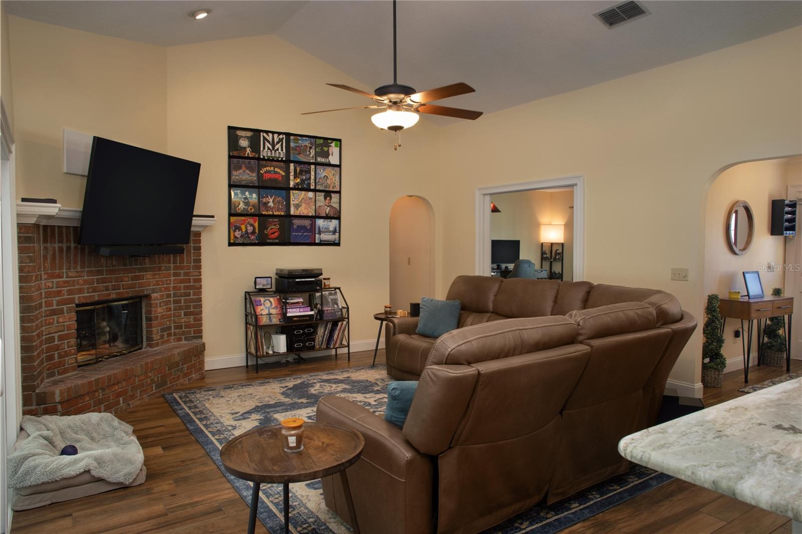 DEERWOOD - Residential