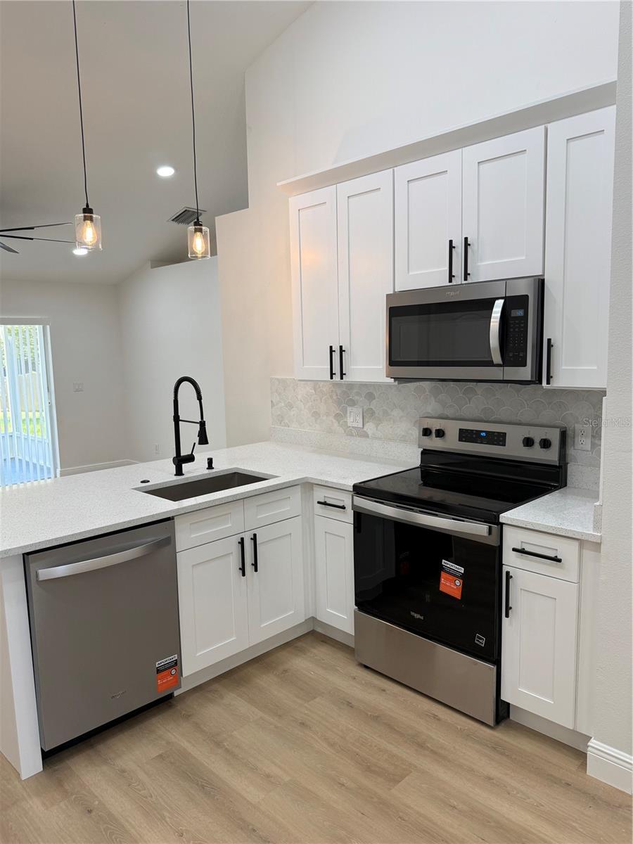BRANDON BROOK PH VII - Residential