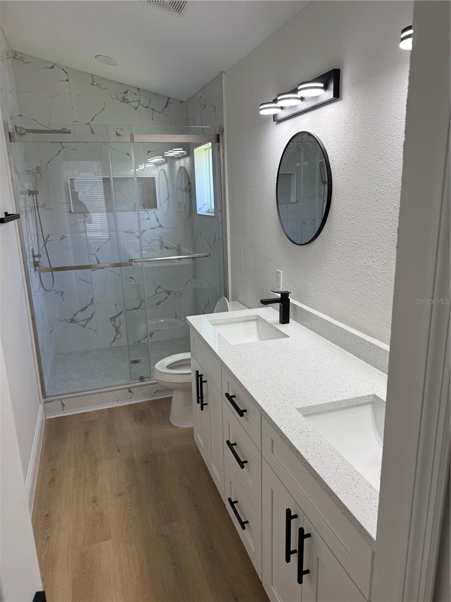 BRANDON BROOK PH VII - Residential