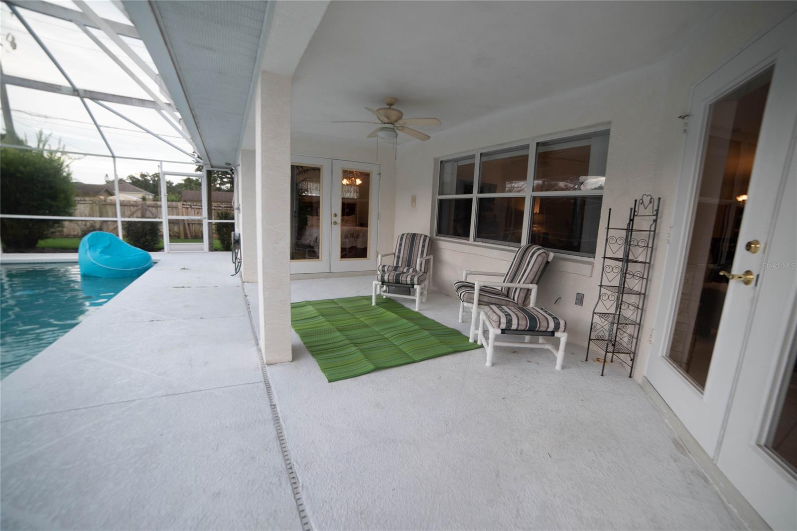 Florida Shores 01 - Residential