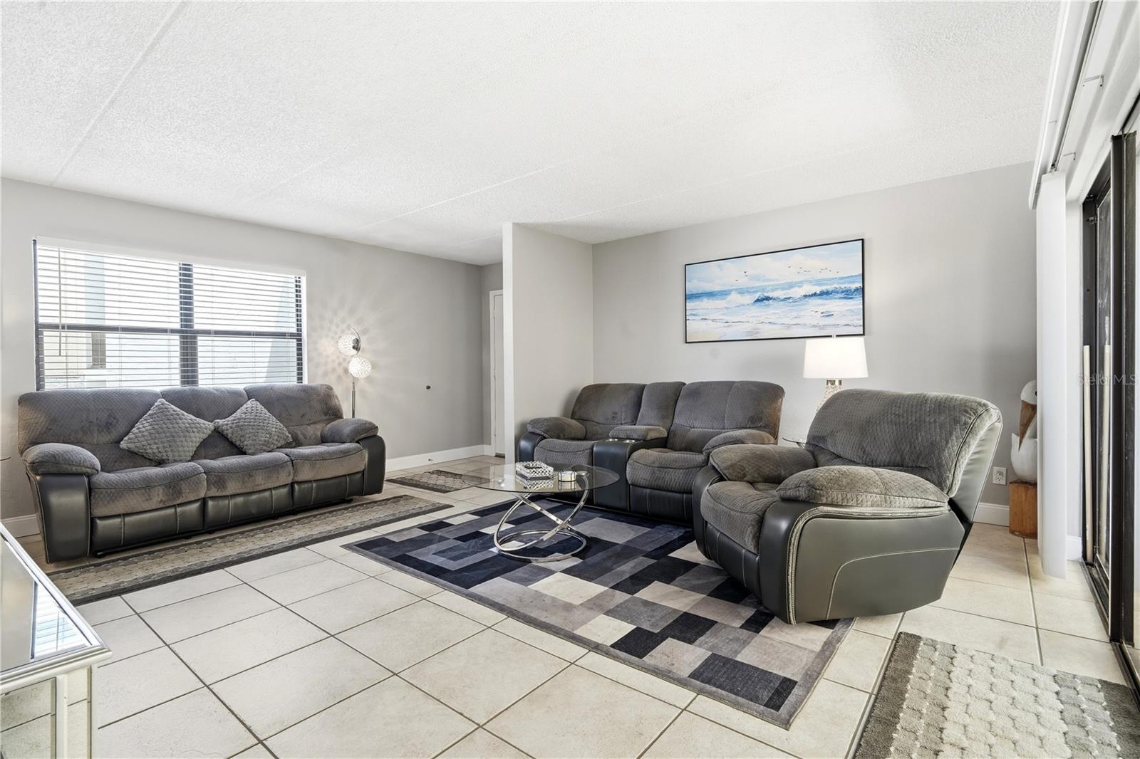 SEA FERN CONDO - Residential