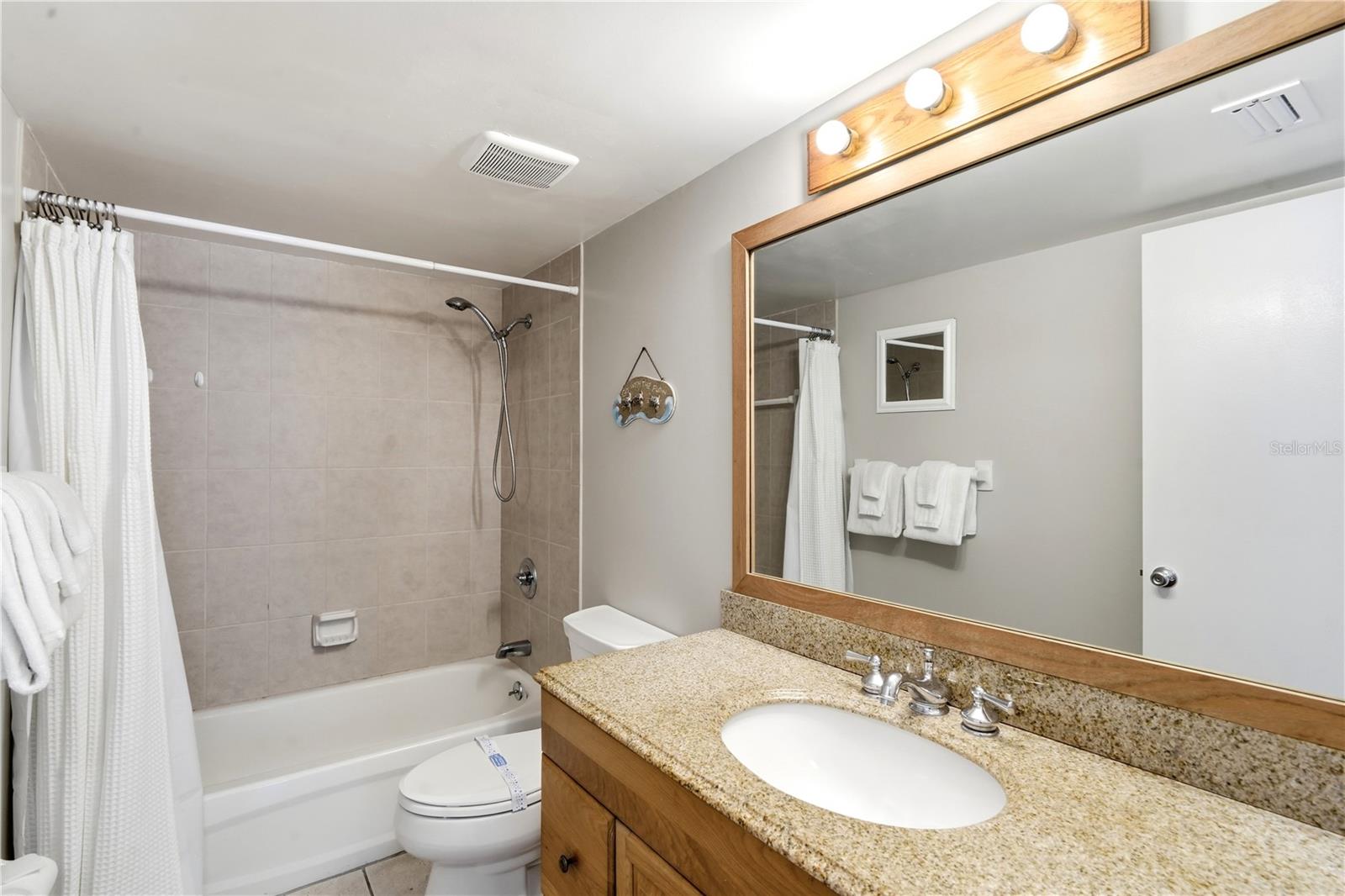 SEA FERN CONDO - Residential