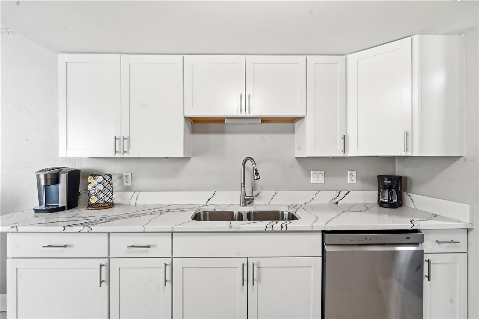 SEA FERN CONDO - Residential
