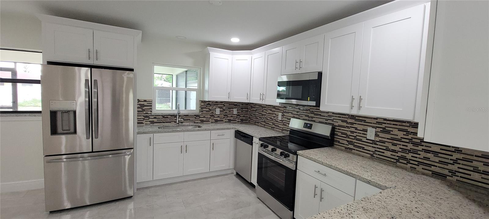 PLEASANT RIDGE - Residential