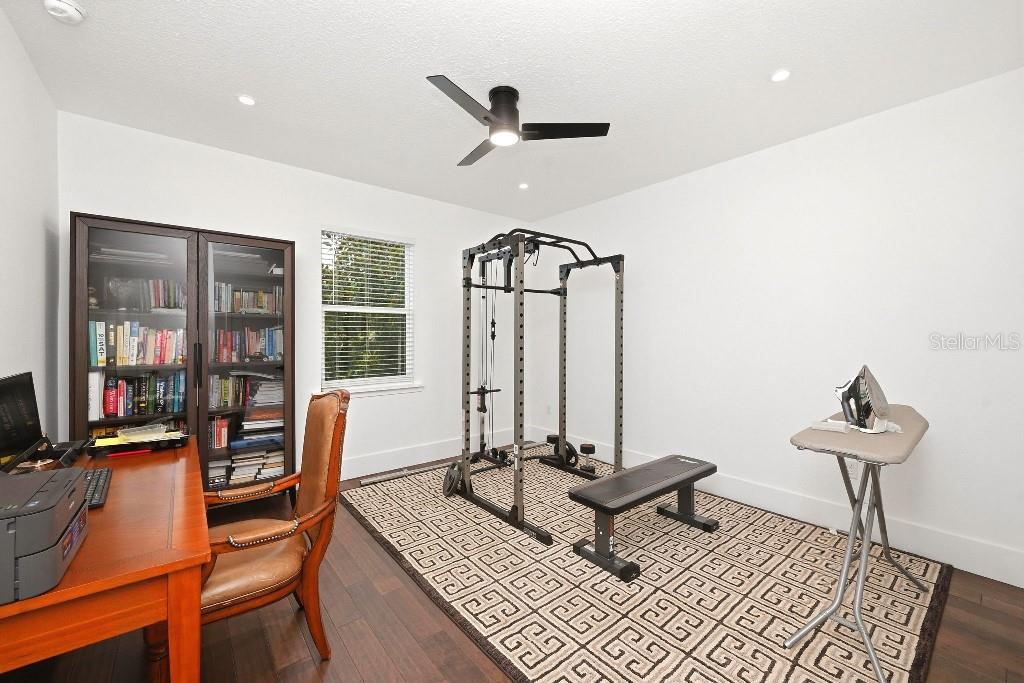 PARKSIDE PH 1 - Residential