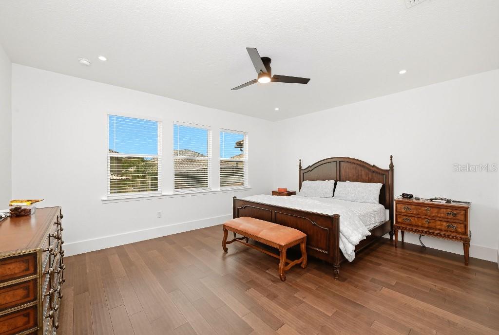 PARKSIDE PH 1 - Residential