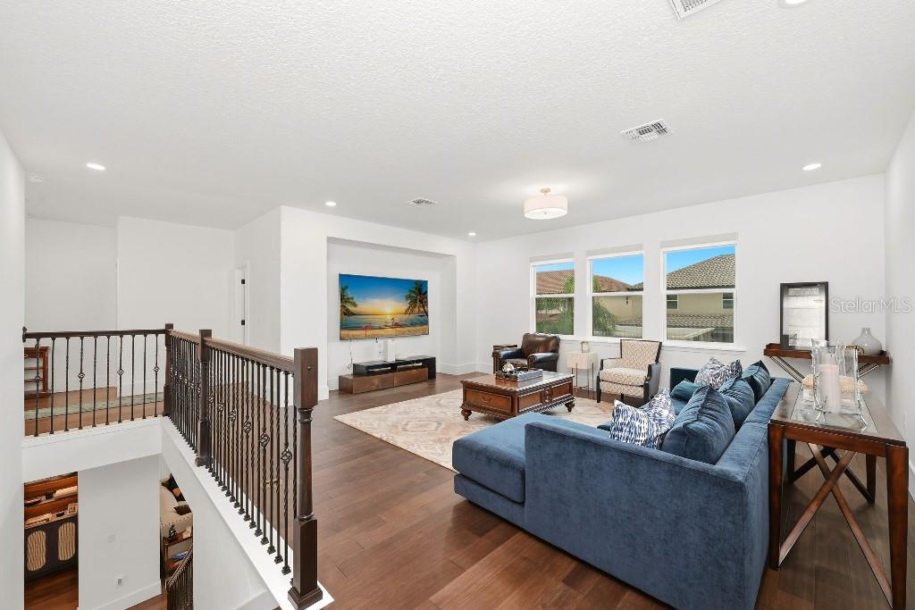 PARKSIDE PH 1 - Residential
