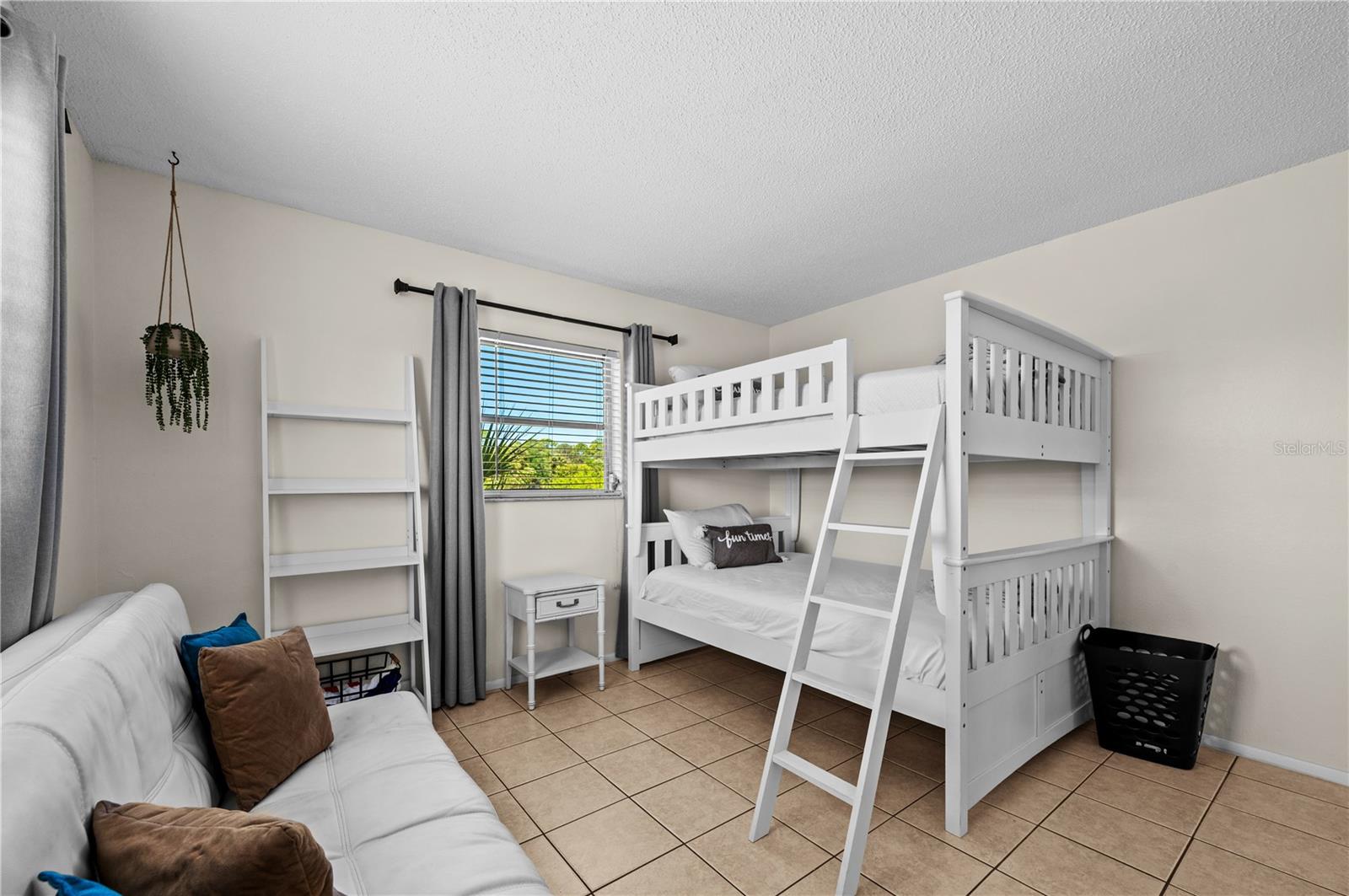 ROTONDA WEST OAKLAND HILLS - Residential Income