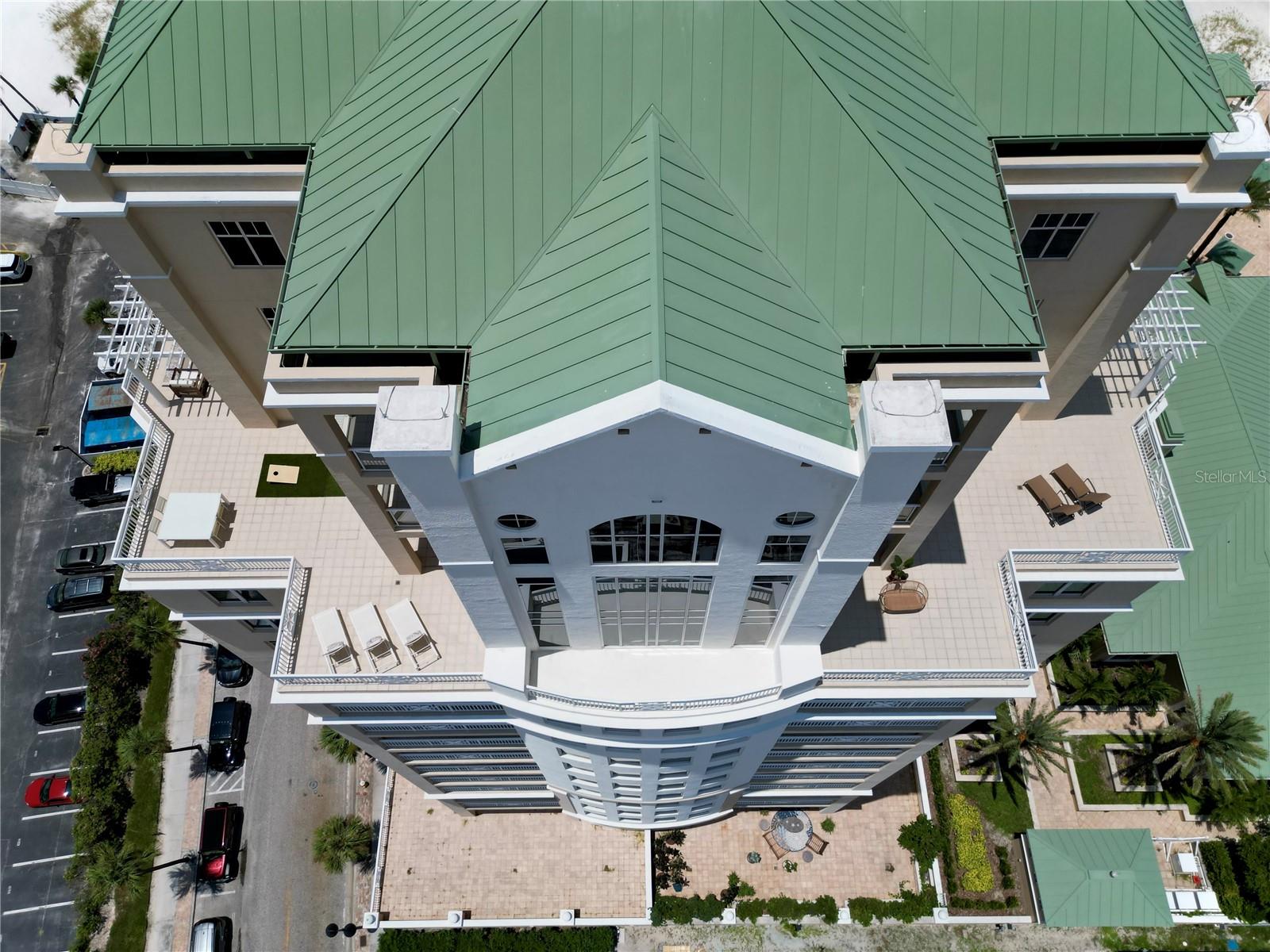MANDALAY BEACH CLUB CONDO - Residential