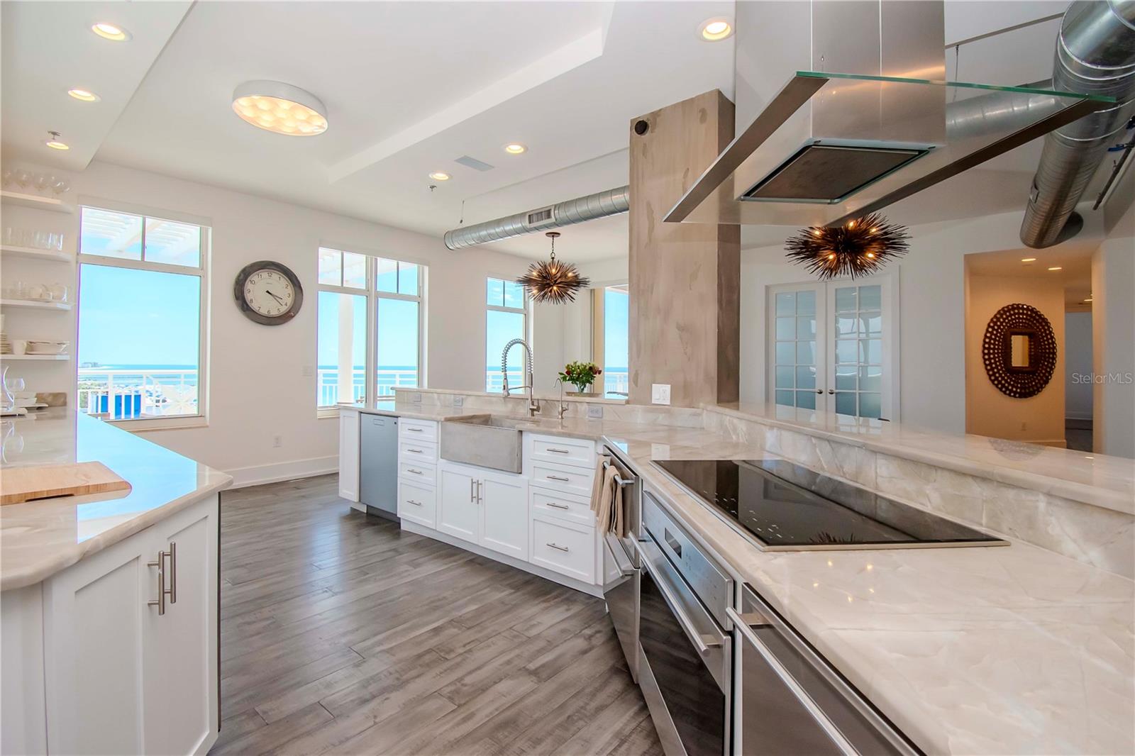 MANDALAY BEACH CLUB CONDO - Residential