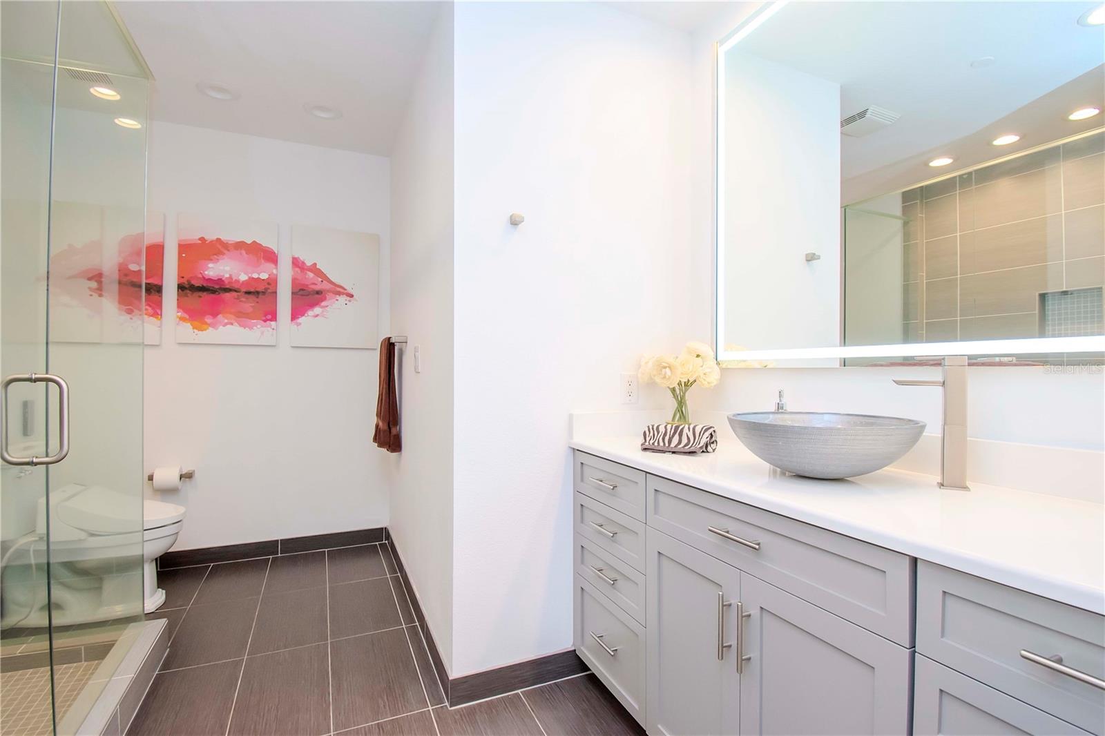 MANDALAY BEACH CLUB CONDO - Residential