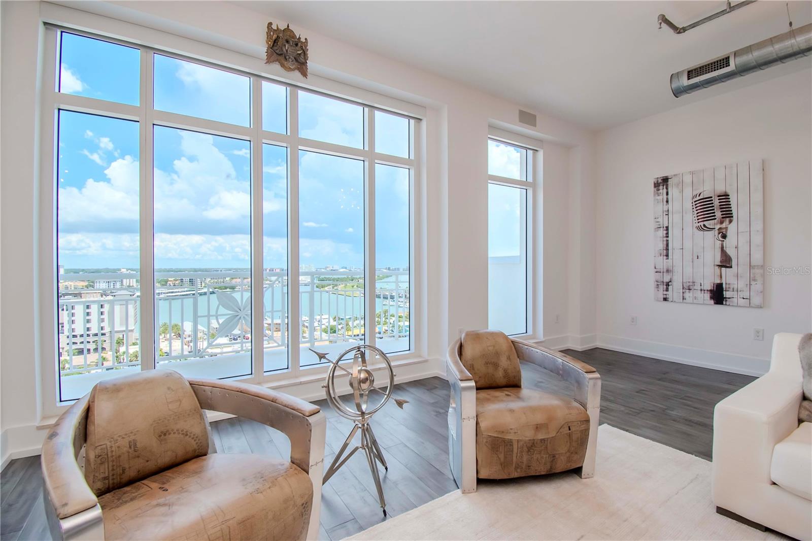 MANDALAY BEACH CLUB CONDO - Residential