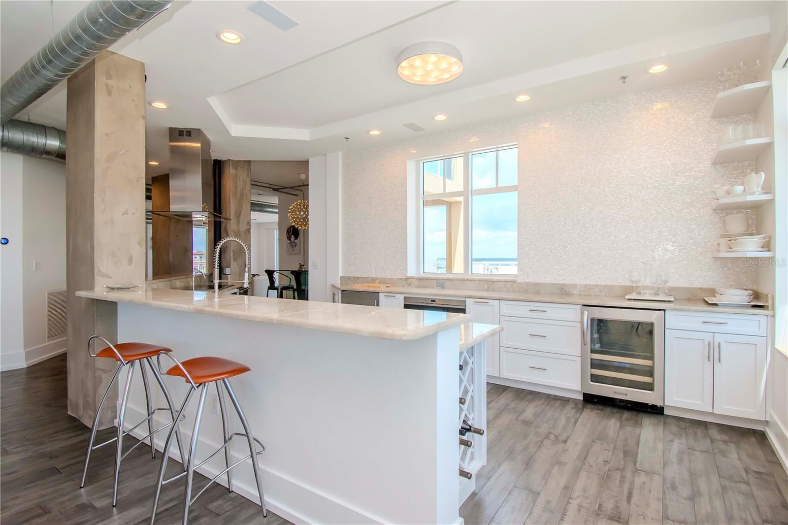 MANDALAY BEACH CLUB CONDO - Residential