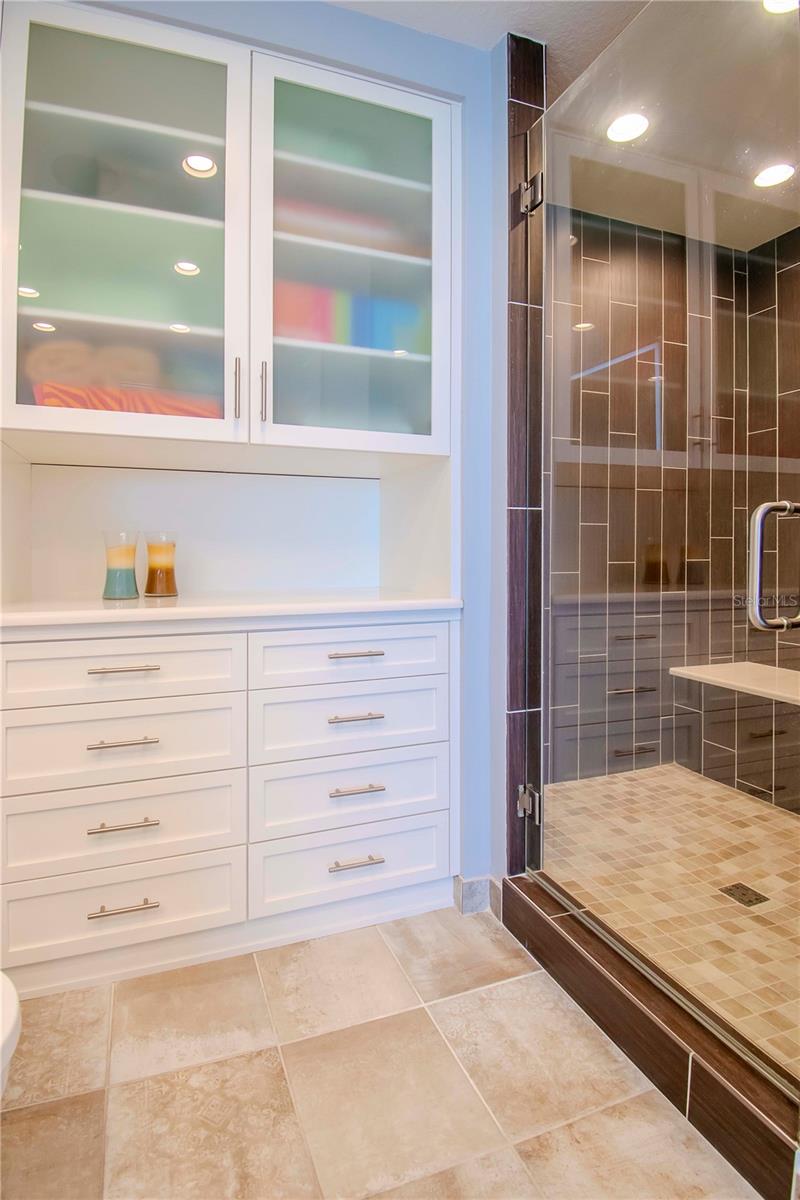 MANDALAY BEACH CLUB CONDO - Residential
