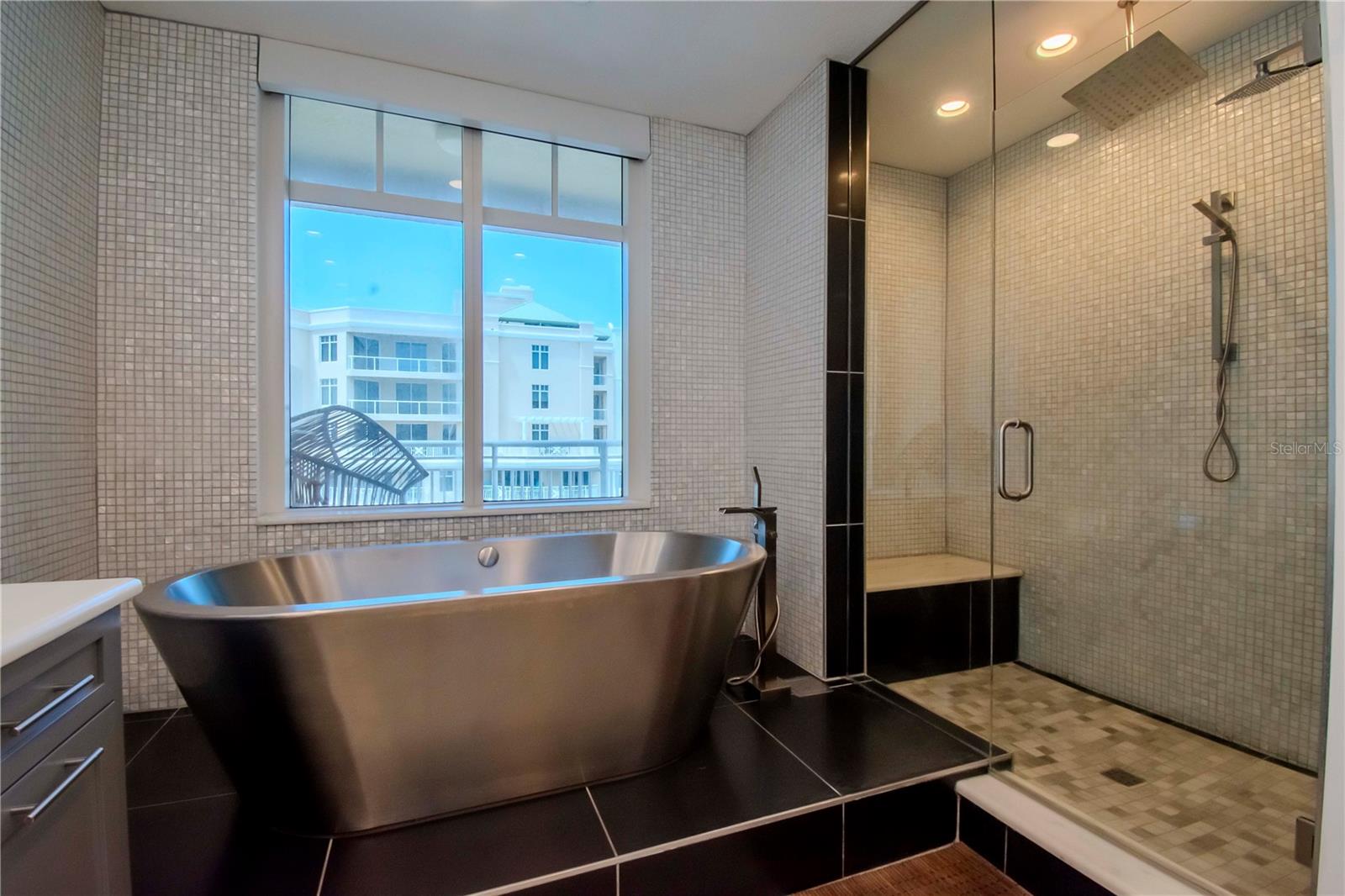 MANDALAY BEACH CLUB CONDO - Residential
