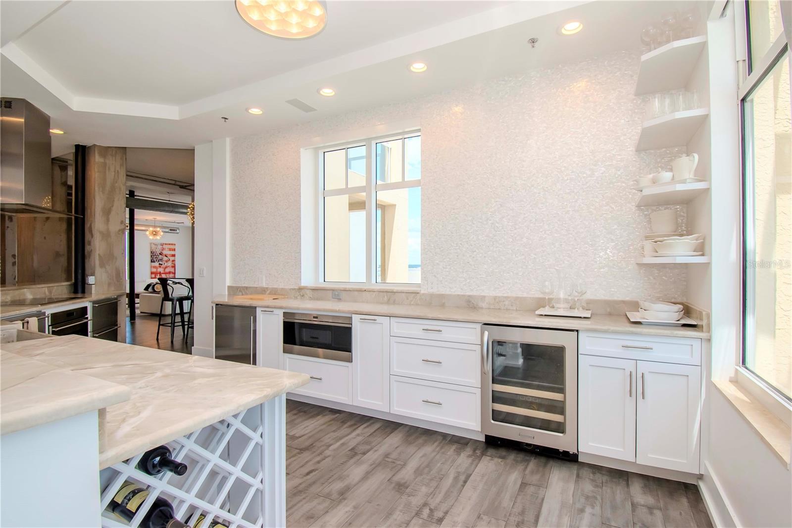 MANDALAY BEACH CLUB CONDO - Residential