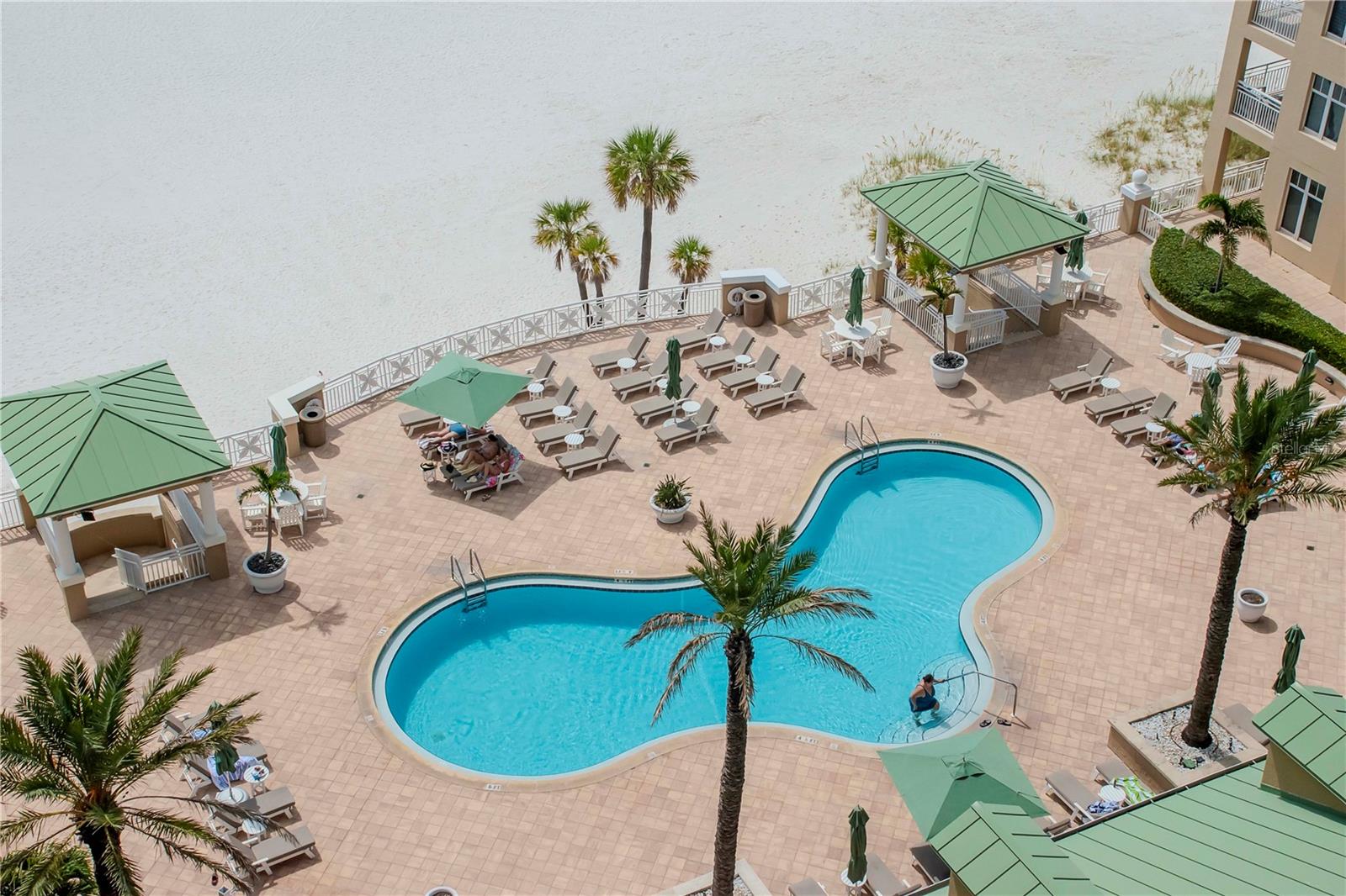 MANDALAY BEACH CLUB CONDO - Residential