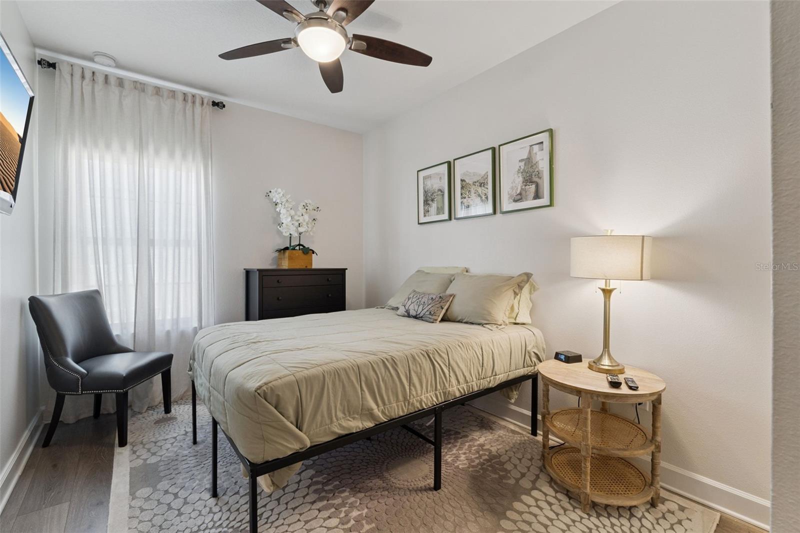 SEMINOLE CROSSING TOWNHOMES - Residential