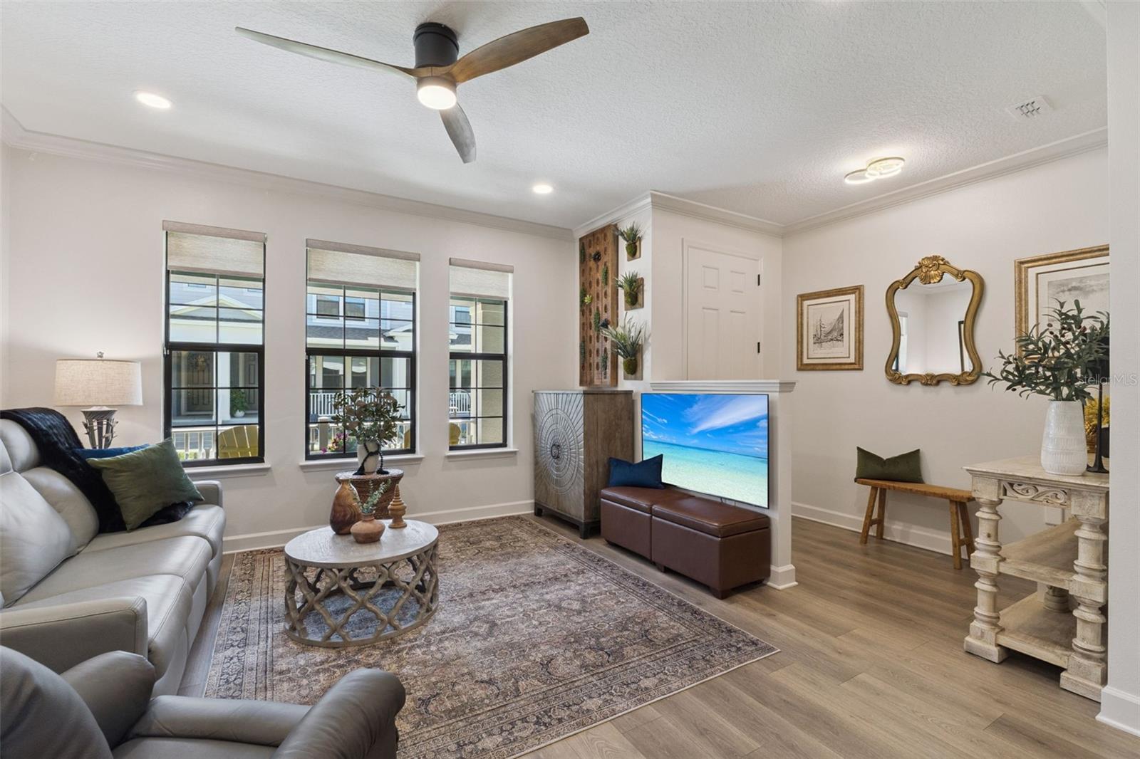 SEMINOLE CROSSING TOWNHOMES - Residential