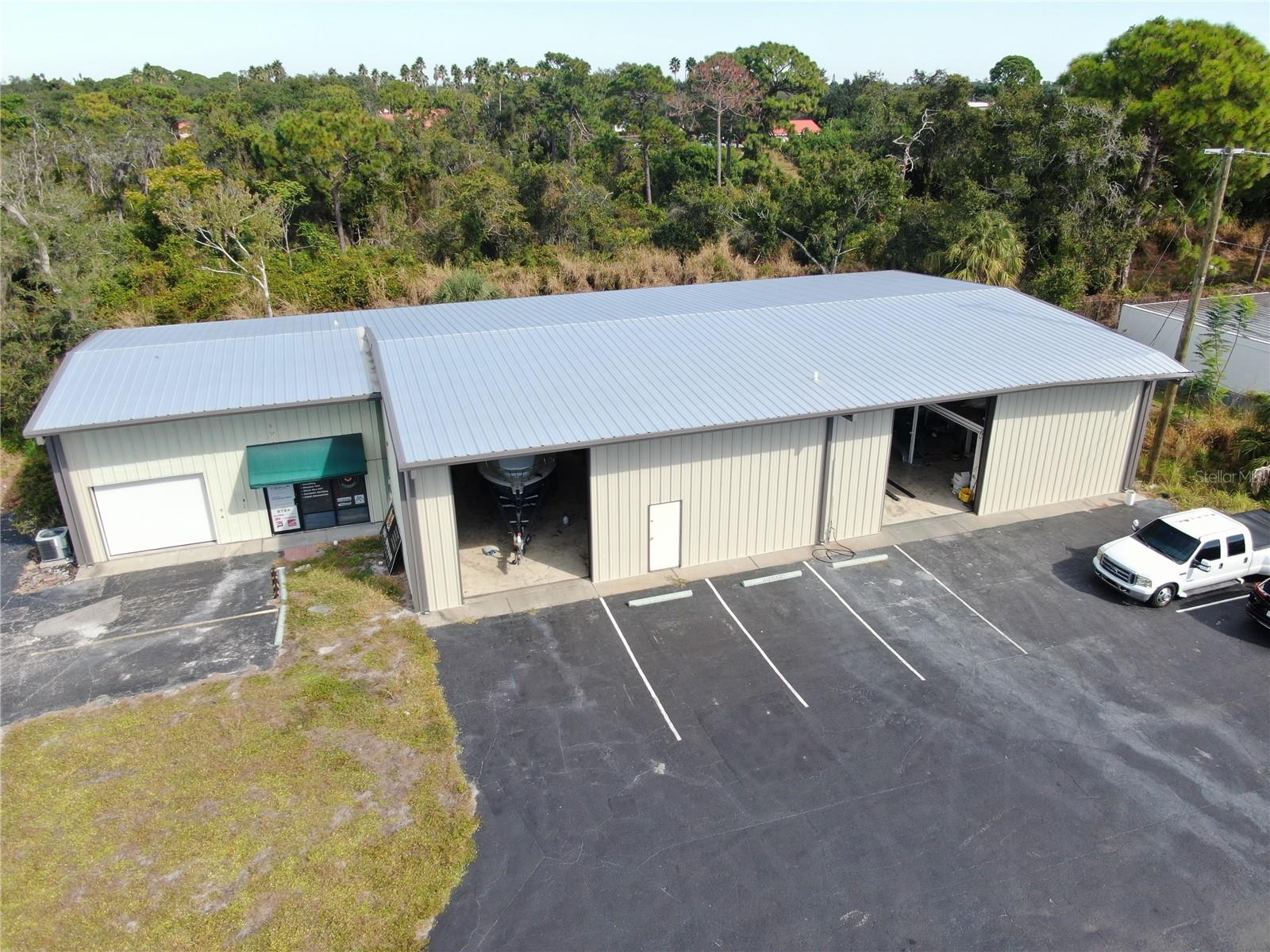 WIPKE INDUST PARK - Commercial Sale