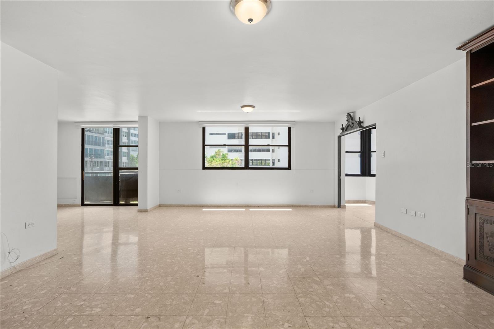 CONDADO PRINCESS - Residential