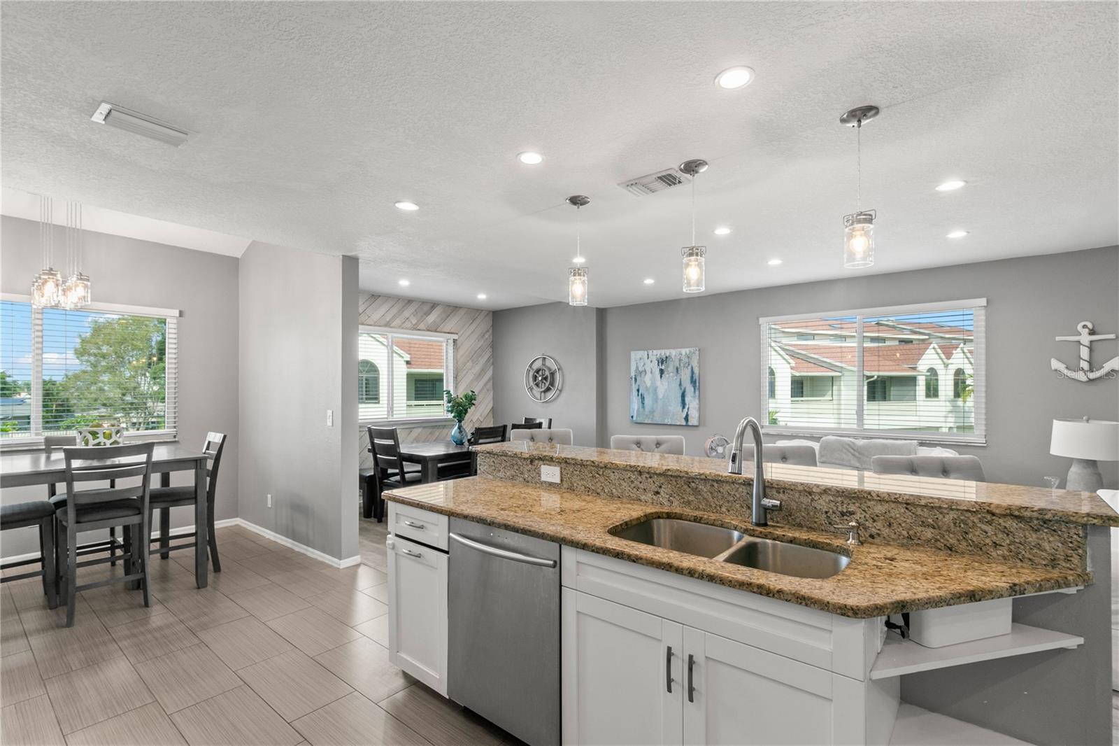 CURLEW LANDINGS - Residential