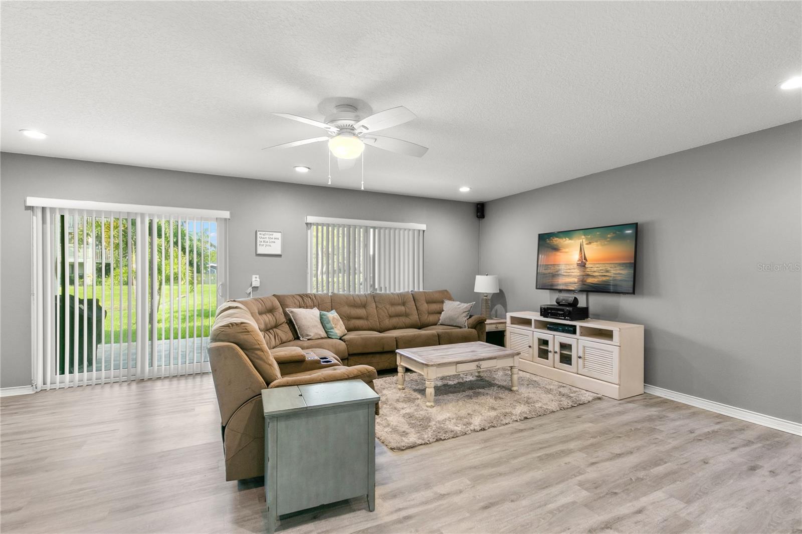 CURLEW LANDINGS - Residential