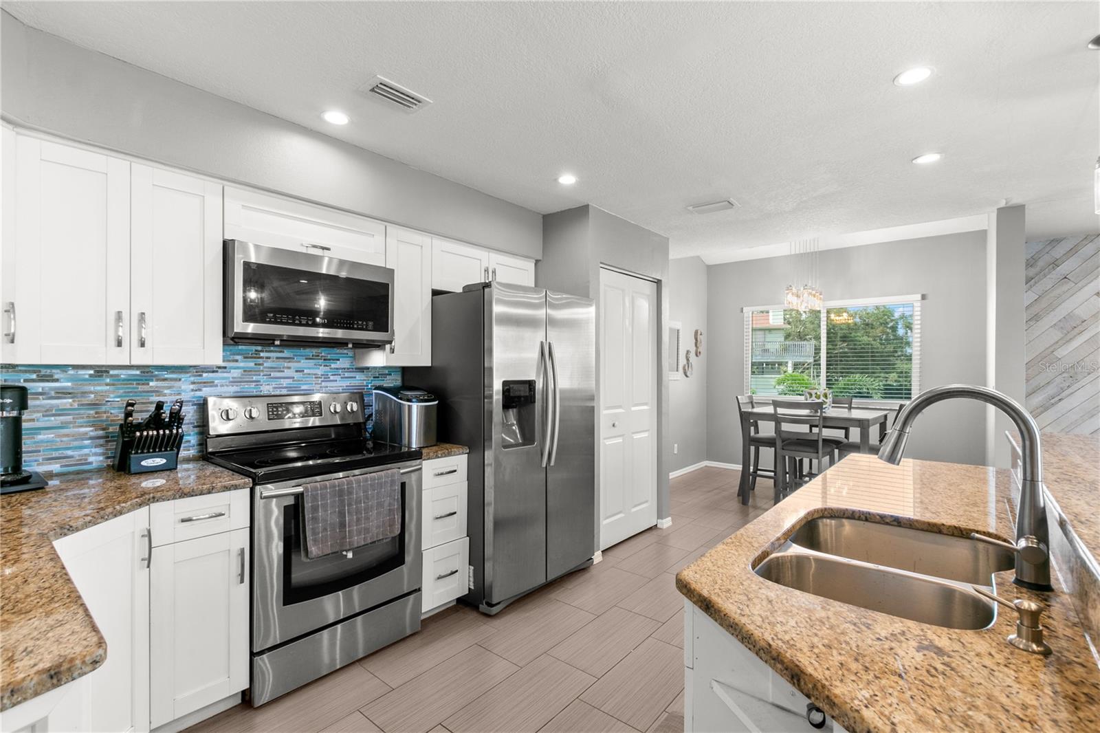 CURLEW LANDINGS - Residential