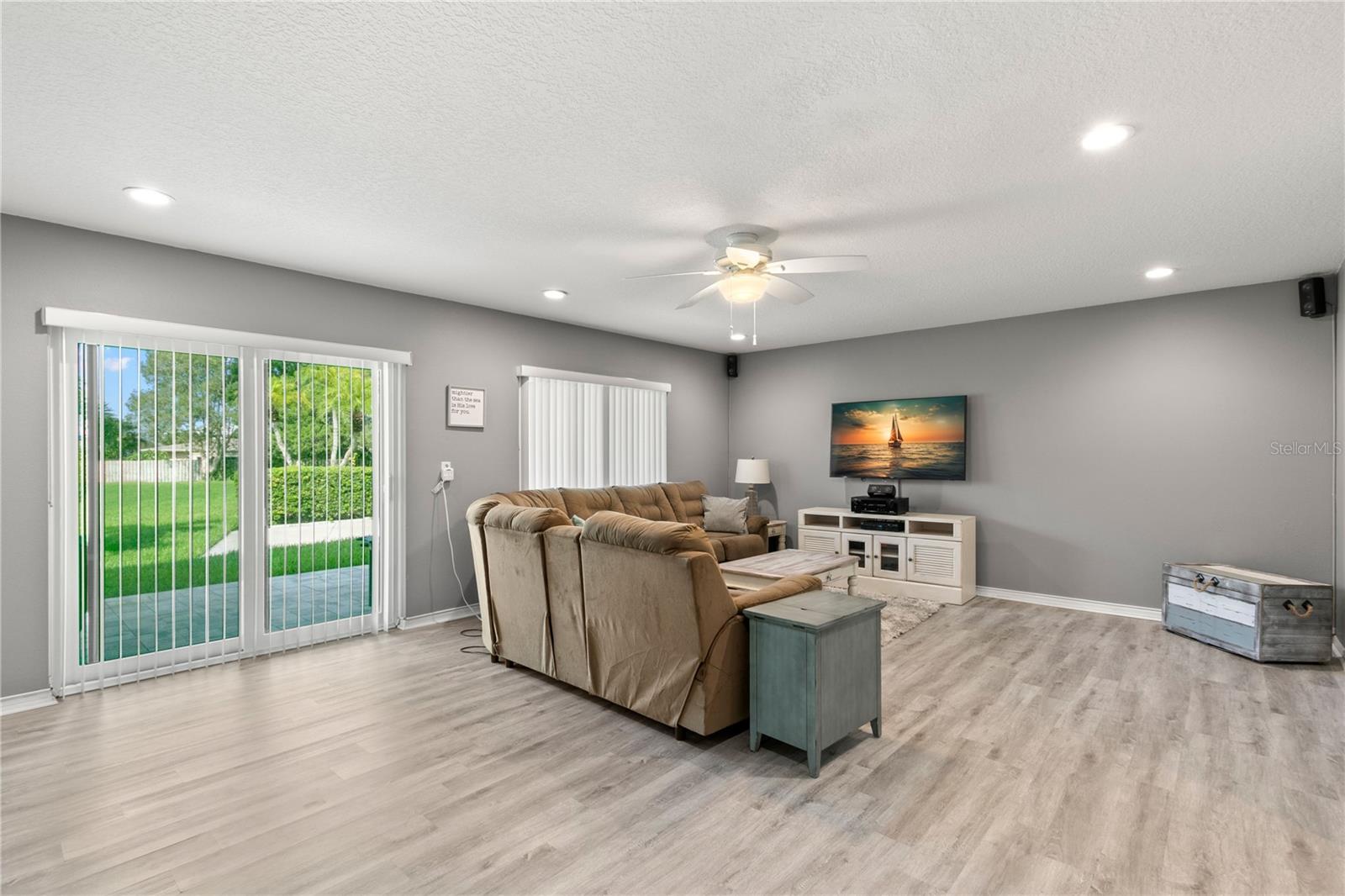 CURLEW LANDINGS - Residential