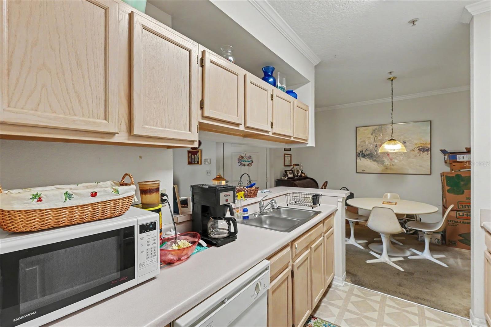 THE PINNACLE AT CARROLLWOOD A - Residential