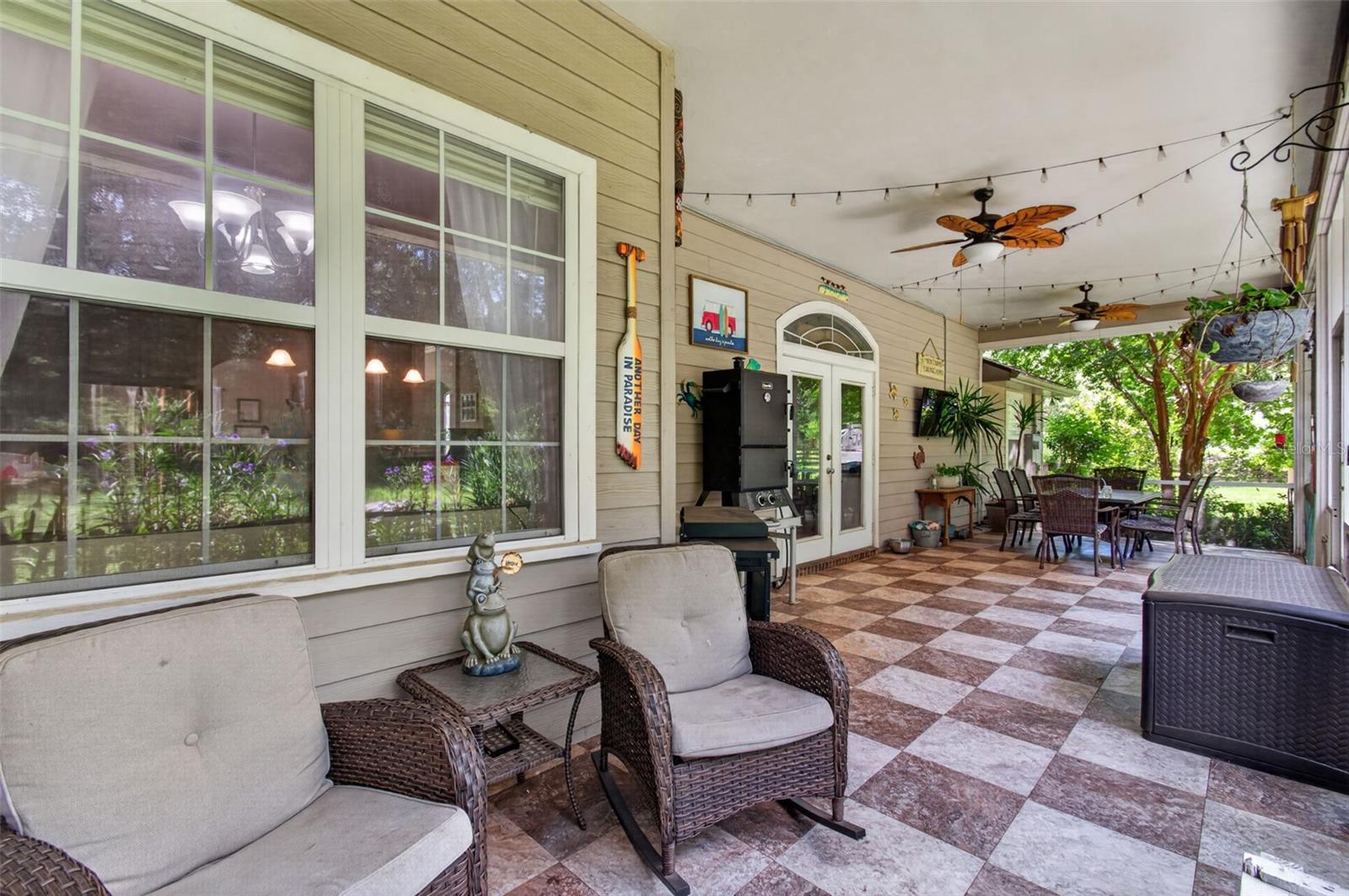 PINE CREST - Residential