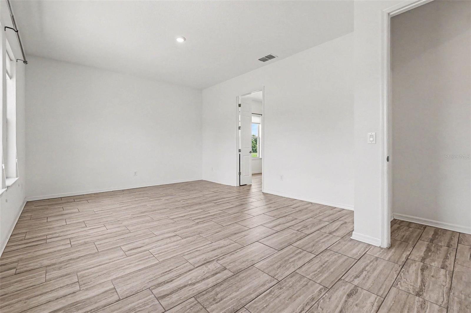 SERENITY CREEK REP OF TR N - Residential