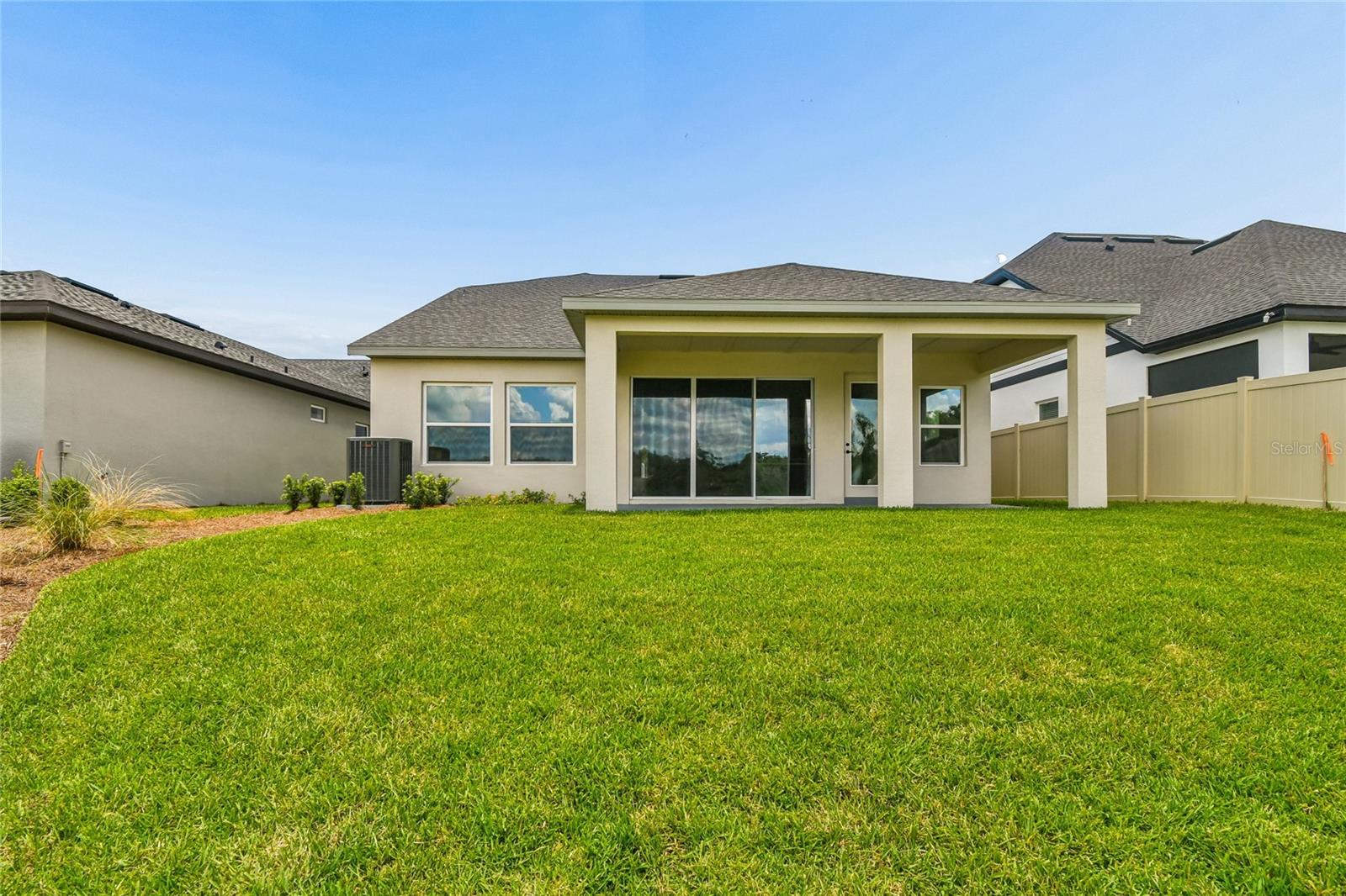 OAKFIELD AT MOUNT DORA - Residential