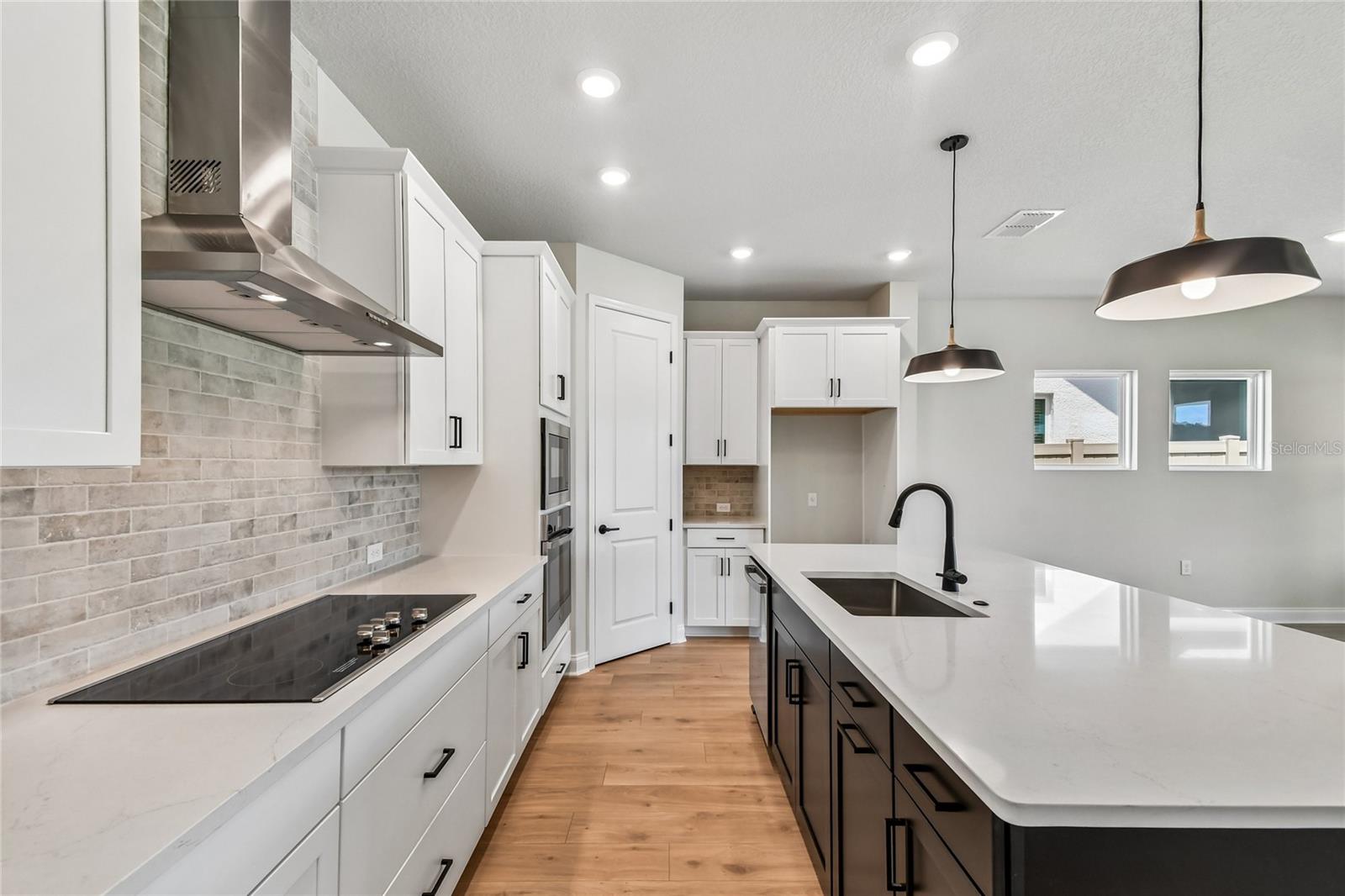 OAKFIELD AT MOUNT DORA - Residential