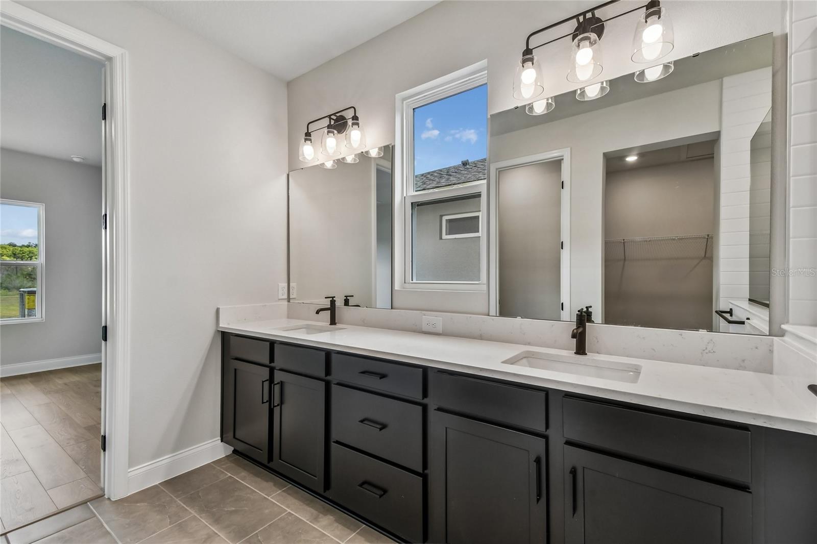 OAKFIELD AT MOUNT DORA - Residential