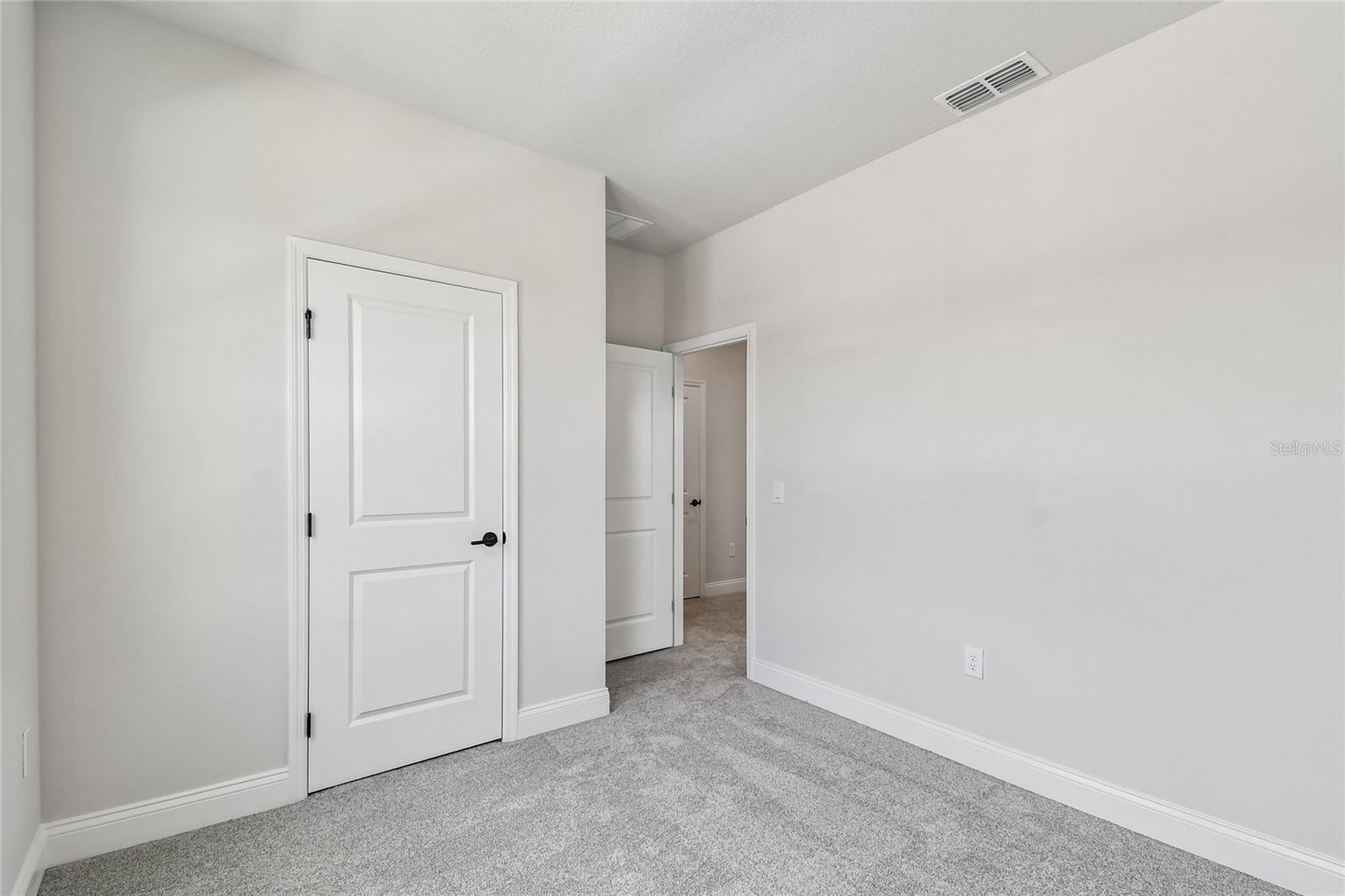 OAKFIELD AT MOUNT DORA - Residential