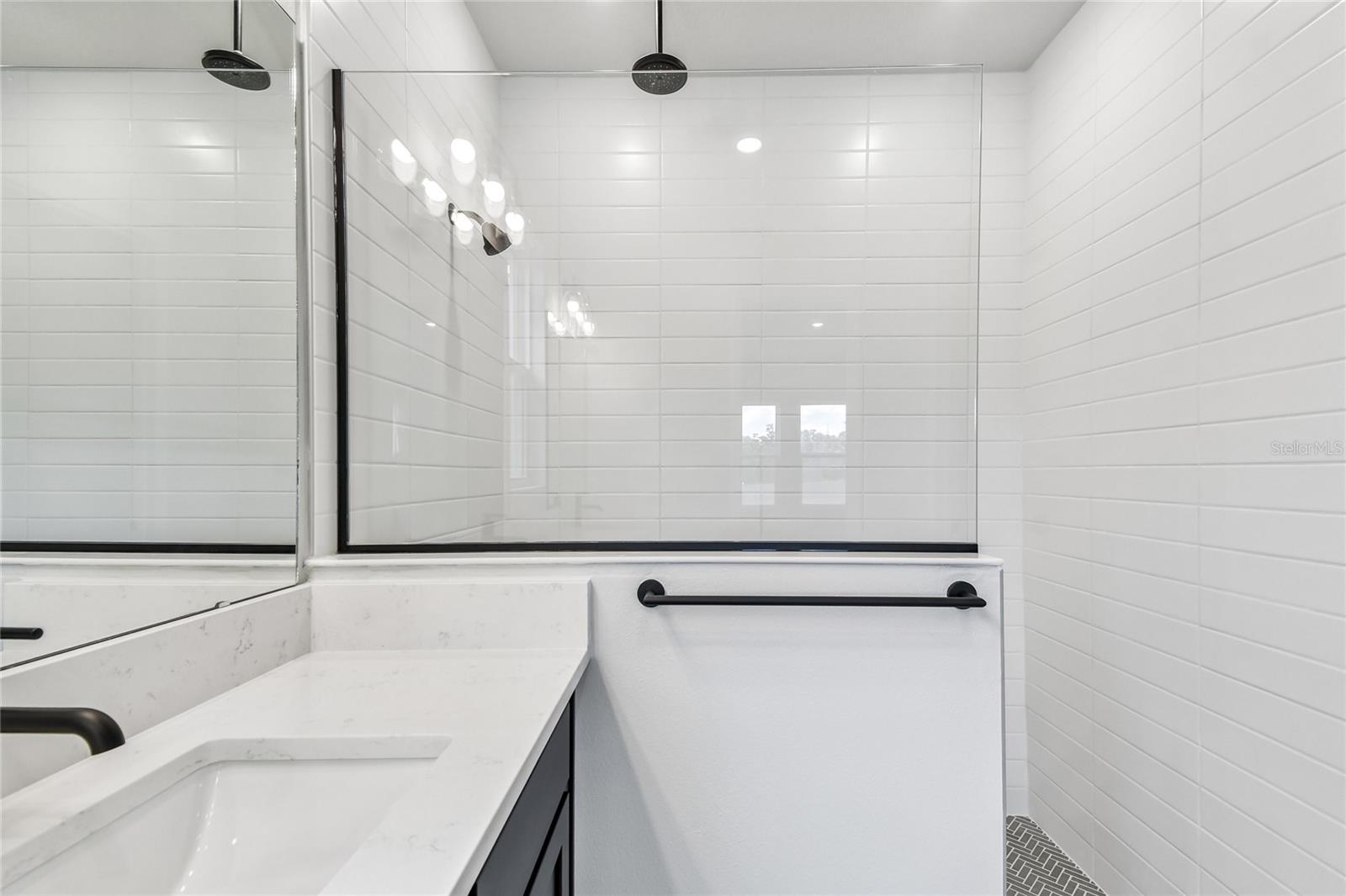 OAKFIELD AT MOUNT DORA - Residential
