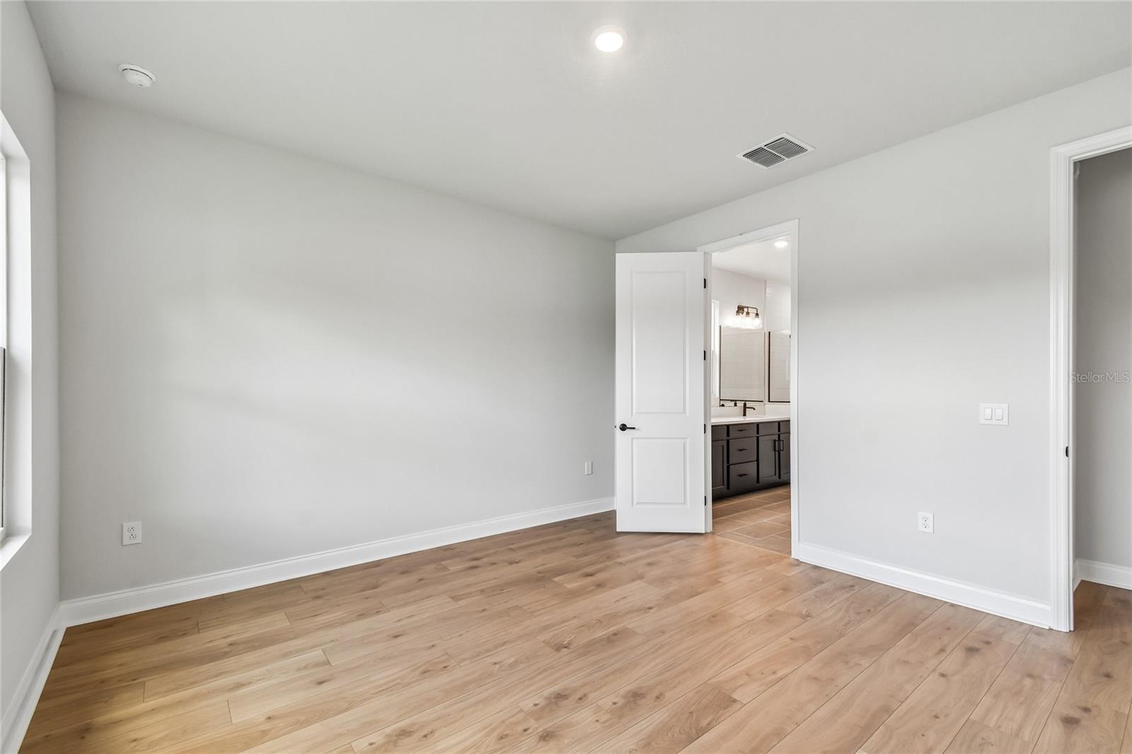 OAKFIELD AT MOUNT DORA - Residential