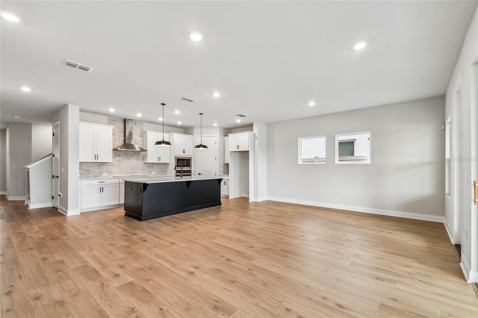 OAKFIELD AT MOUNT DORA - Residential