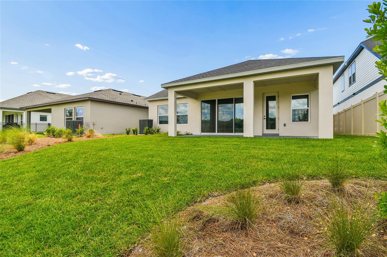 OAKFIELD AT MOUNT DORA - Residential