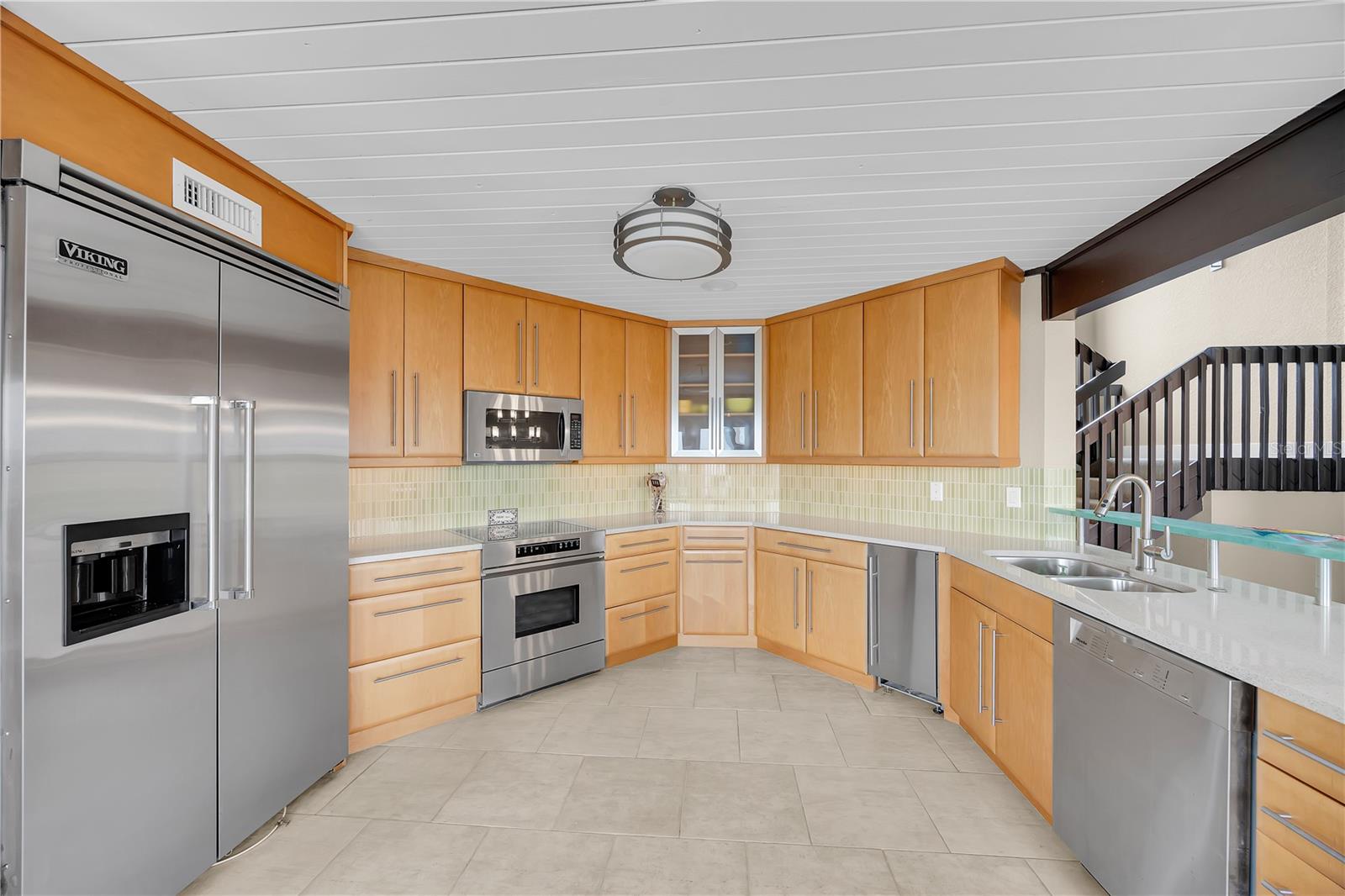 SUMMERHAVEN - Residential