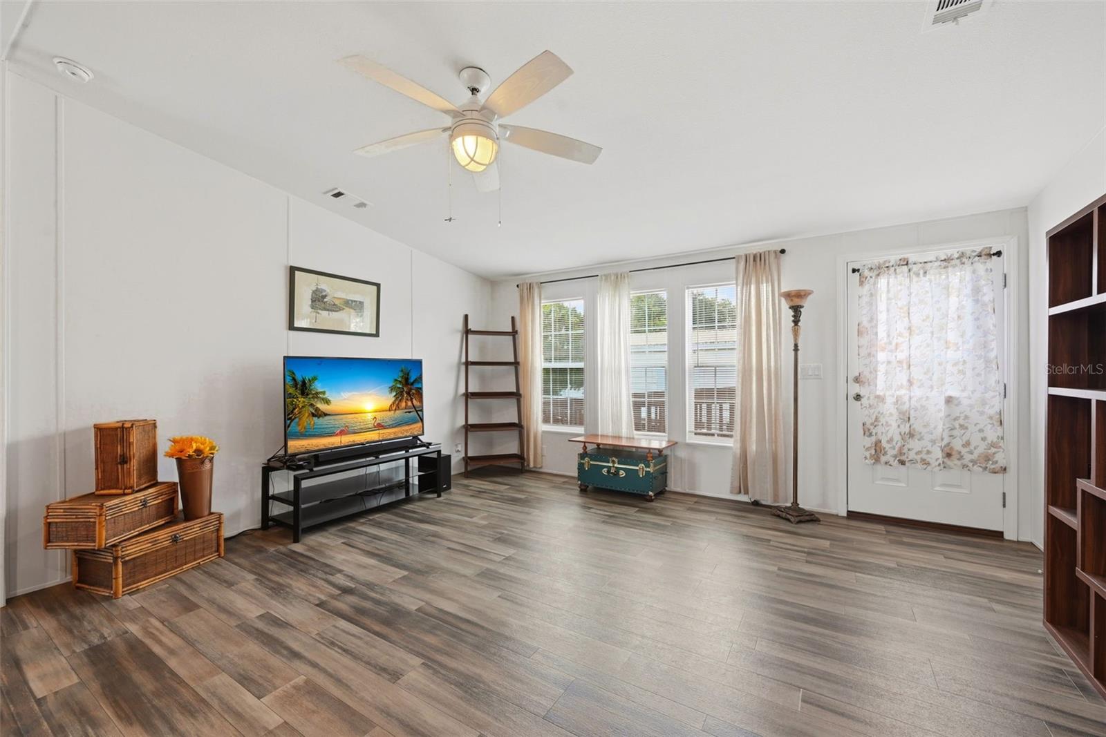 BROADMOOR - Residential
